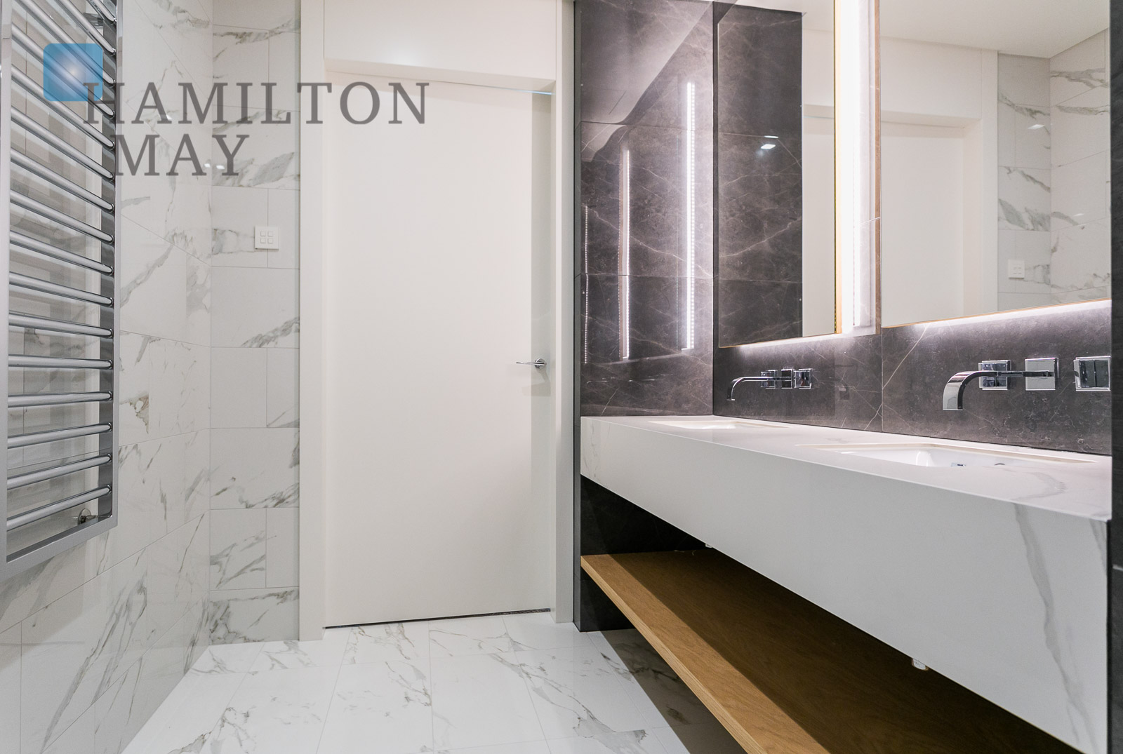 Stunning Two Bedroom Apartment In The Zlota 44 Luxury Tower