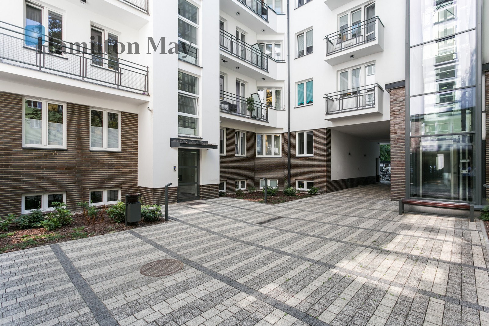 Level: 5 Status: existing Number of units: 62 Sale price from: 340000PLN Avg. sales price/m2: 10000PLN Rental price from: nullPLN - slider