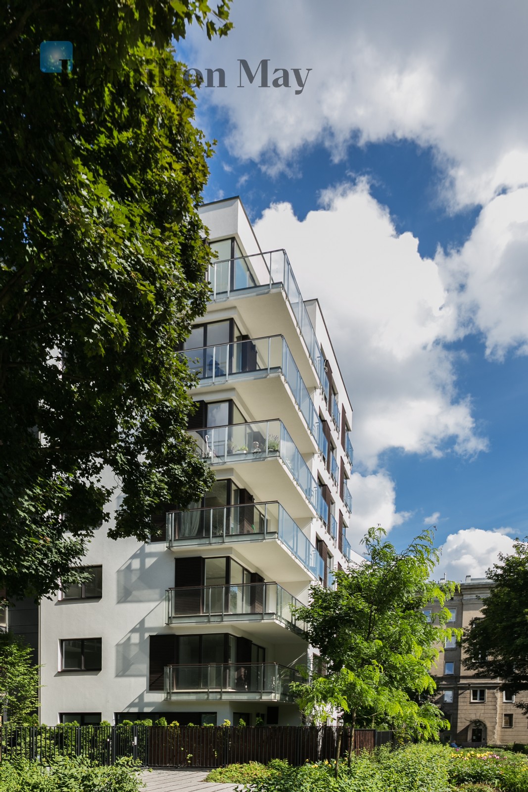 Apartments in prestigious Rezydencja Biała development - slider