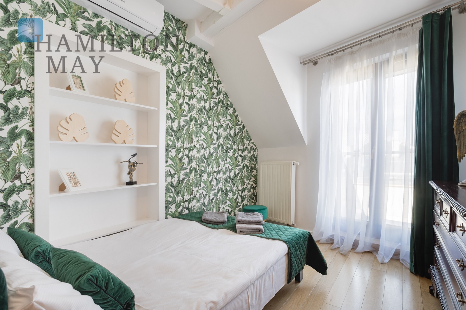 A unique apartment with a terrace in the heart of the Old Town Krakow for sale