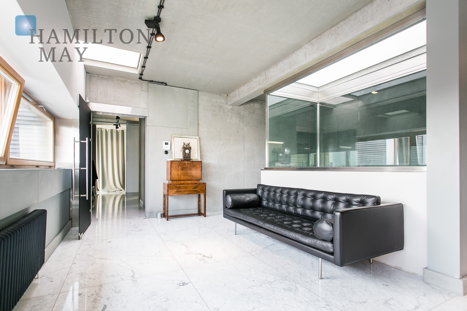 Luxurious, three bedroom apartment with a view over Vistula Krakow for sale