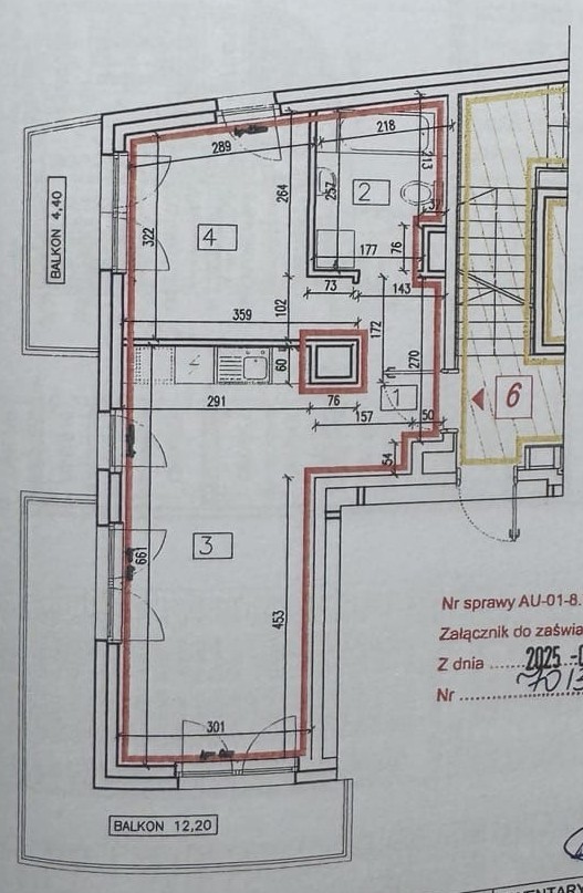 A large three-sided apartment in a cozy development - plan