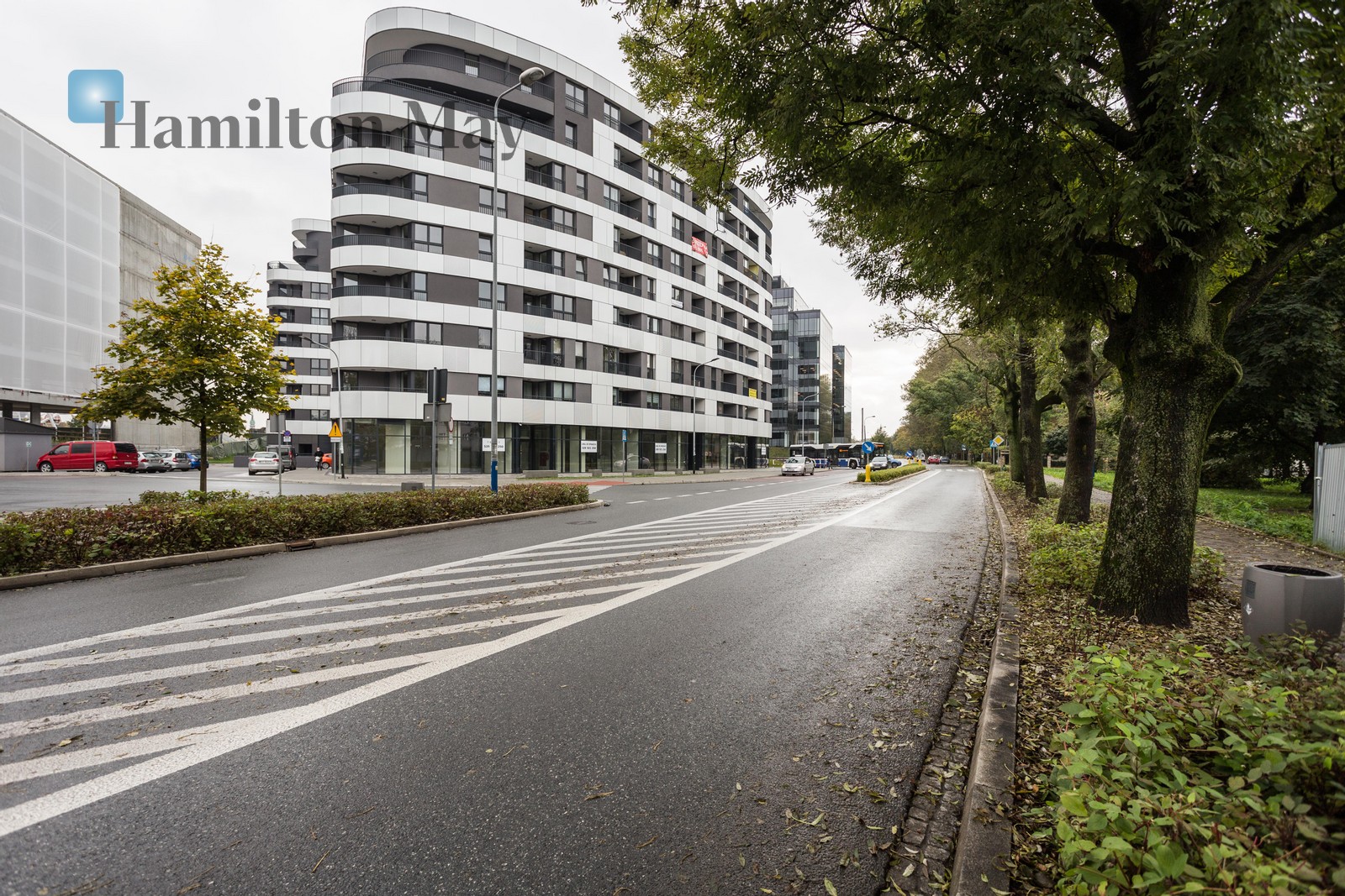 A modern investment on Barska street - slider