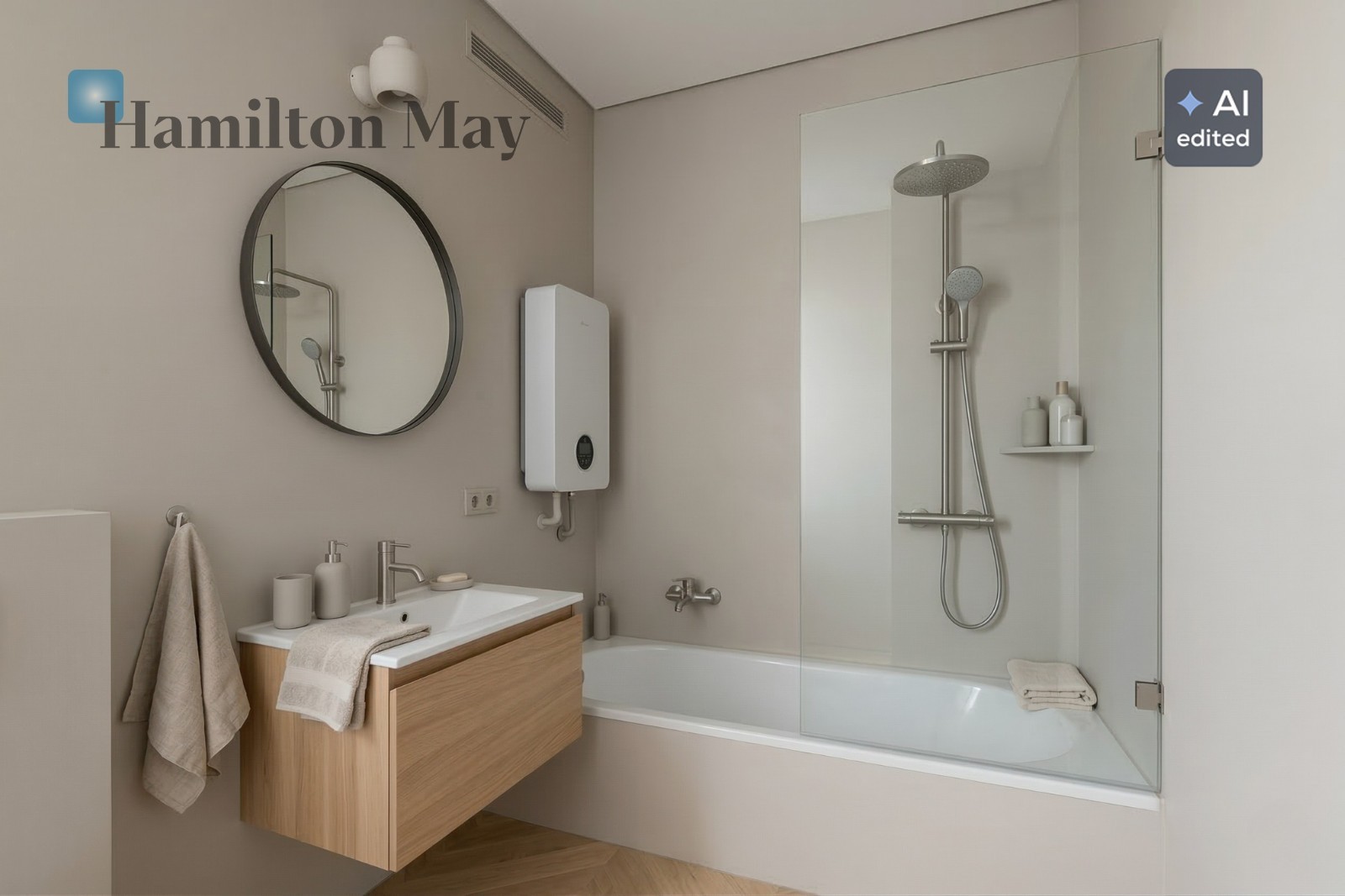 Distance to centre: 3.44 km Level: 1 Price: 655000 PLN Bedrooms: 1 Bathrooms: 1 Size: 50m2 Price/m2: 13100 PLN - slider