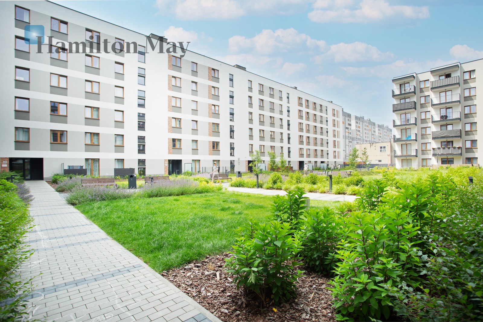 Street: Myśliwska Region: Podgórze Subregion: Płaszów Distance to centre: 4.77 km Status: existing Price on application Rental price from: null Avg. rental price/m2: null - slider