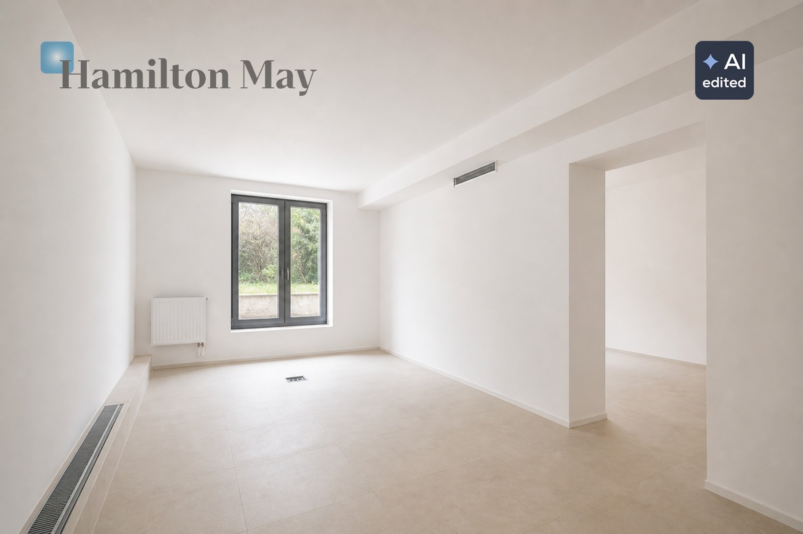 Region: Zwierzyniec Distance to centre: 5.43 km Price: 2900000 PLN Bedrooms: 4 Bathrooms: 2 - slider