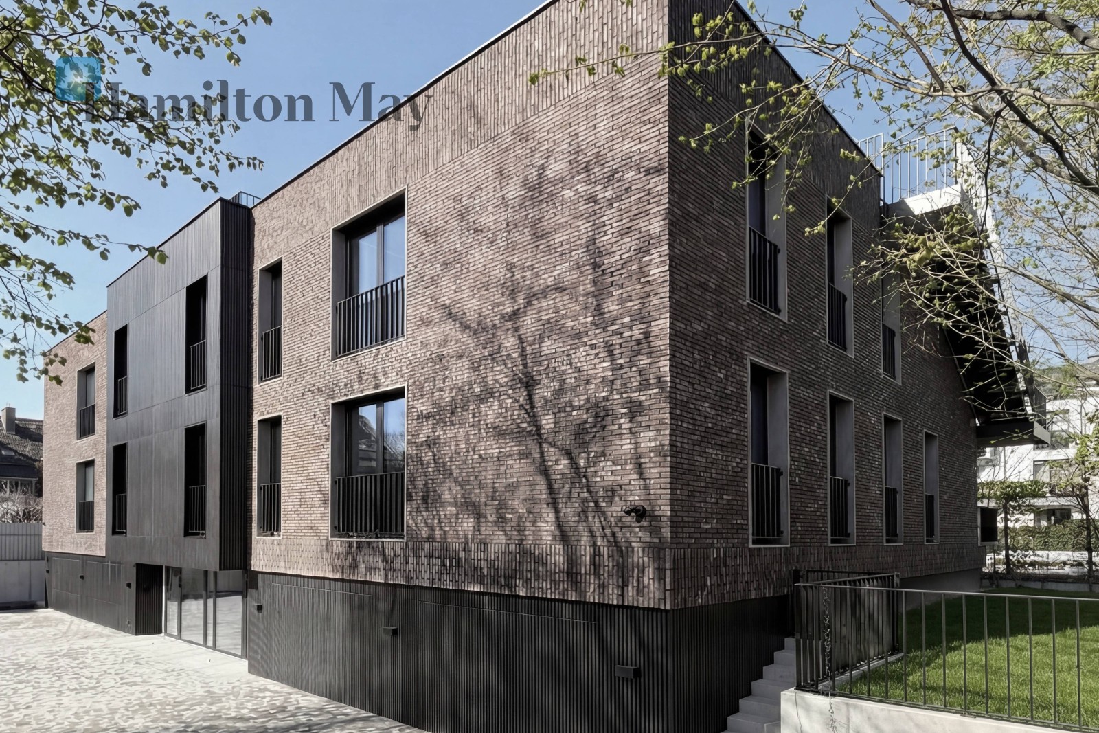 City: Kraków Street: Morelowa Region: Zwierzyniec Subregion: Wola Justowska Level: 3 Status: existing Number of units: 6 Price on application Rental price from: null Avg. rental price/m2: null - slider