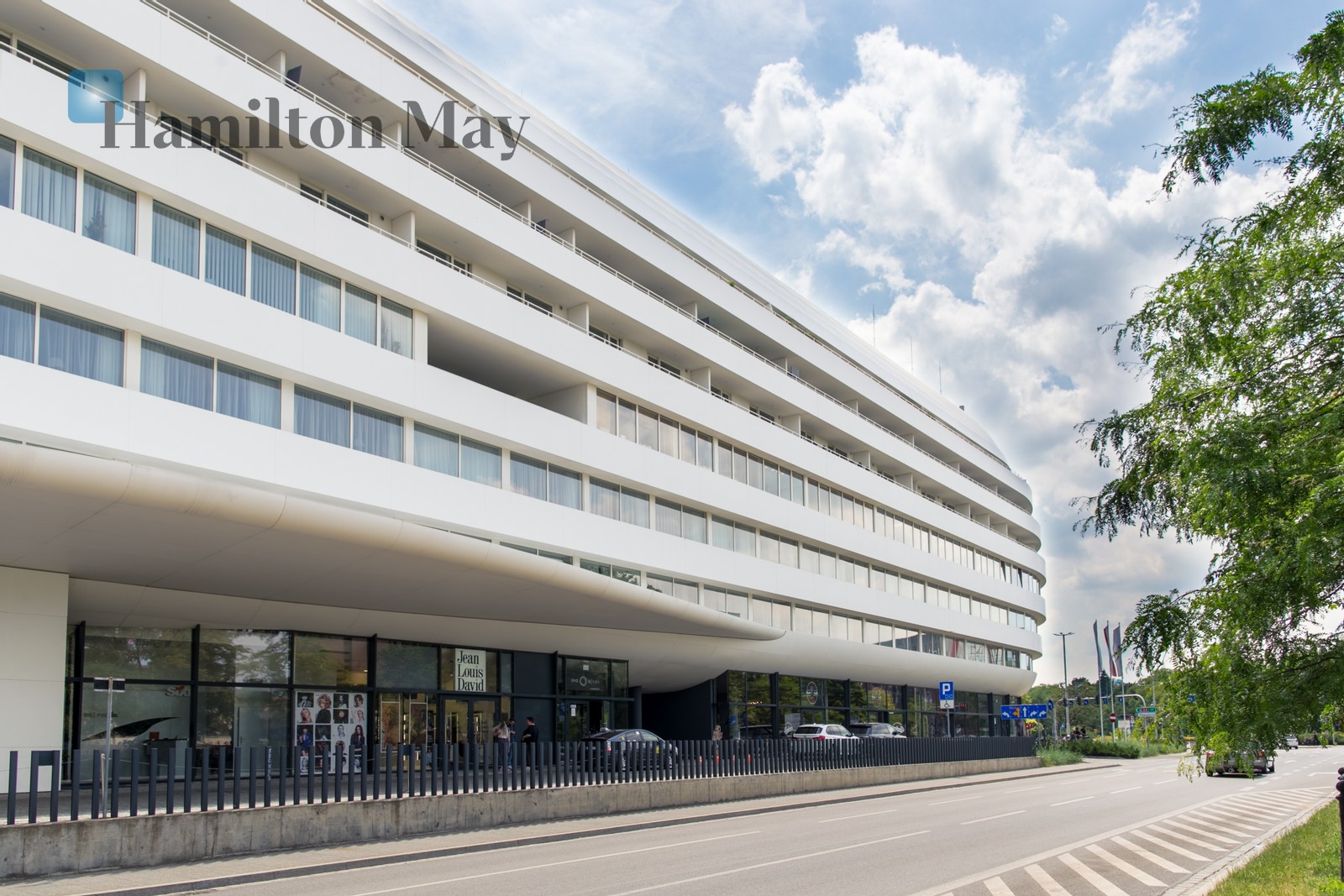 OVO - prestigious, futuristic architecture combining luxury apartments and services. - slider