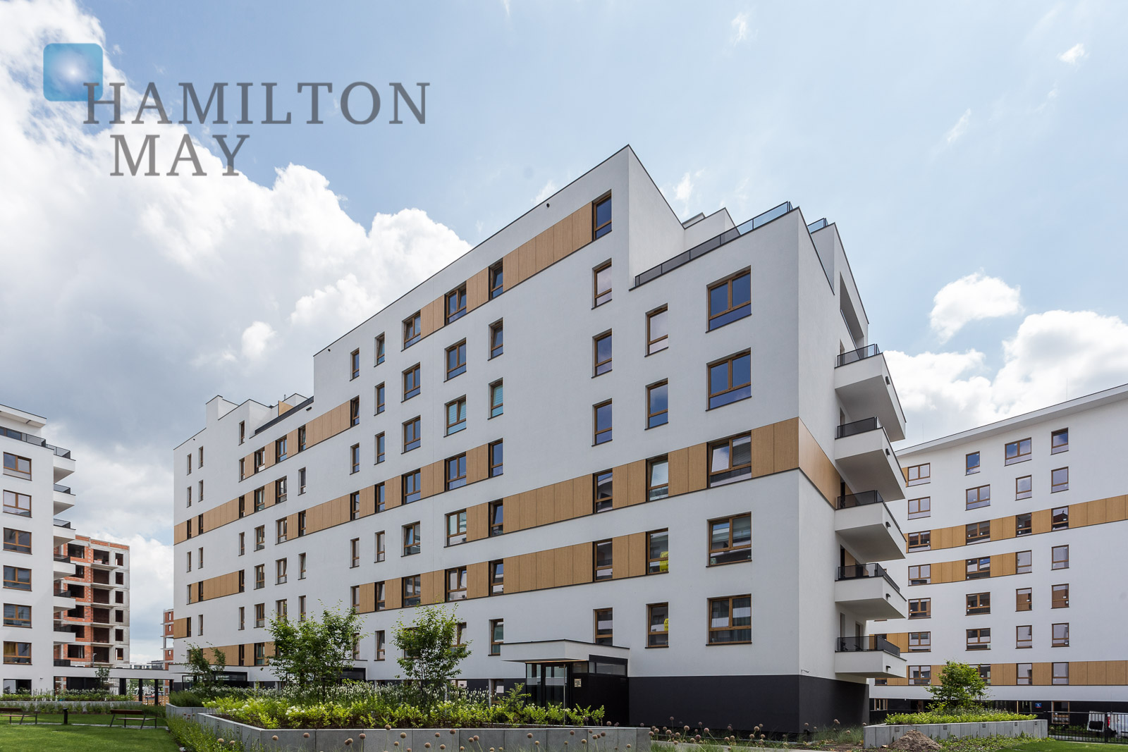 New Studio Apartment For Rent In Cybernetyki 17 Estate In Sluzewiec Komputerowa Warszawa For Rental Ref 13738 Hamilton May