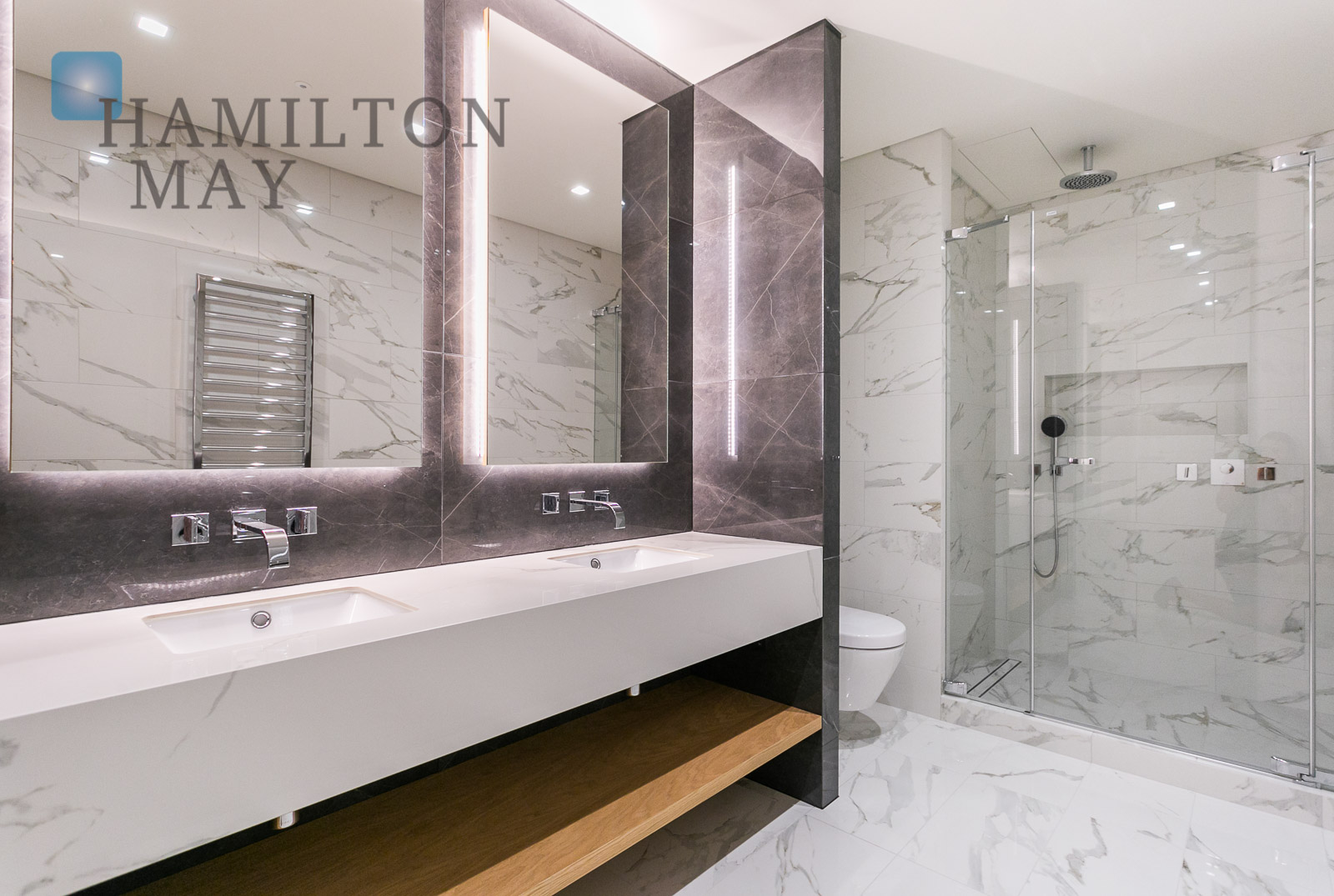 Stunning Two Bedroom Apartment In The Zlota 44 Luxury Tower
