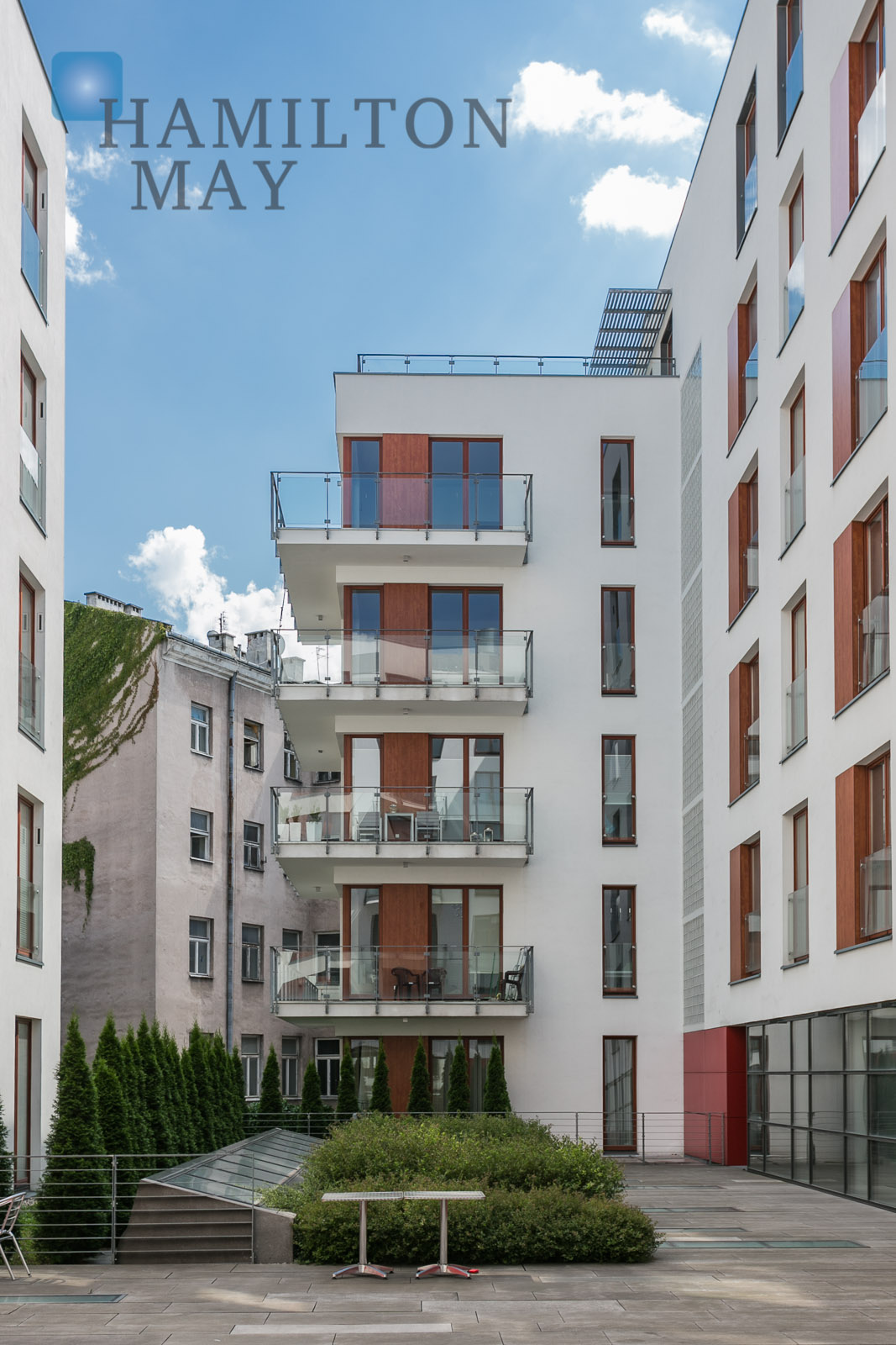 Luxurious apartments in one of the most prestigious investments - Piękna Nova - slider