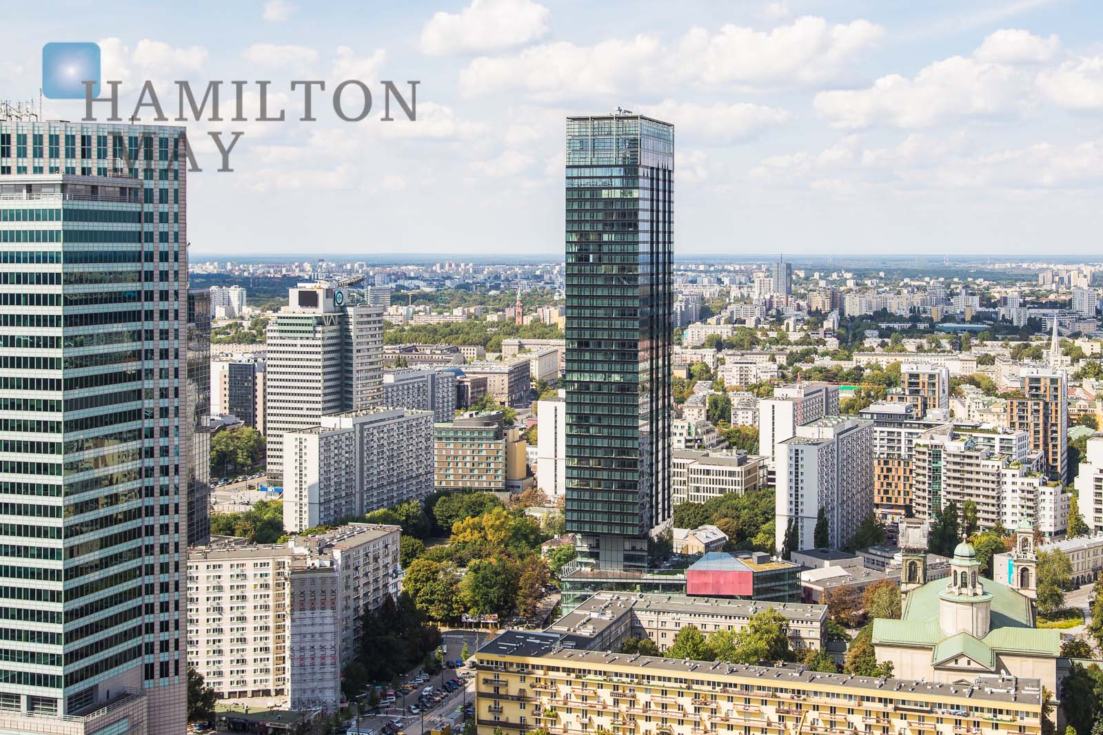 Spacious two bedroom apartment in the modern Cosmopolitan Tower Warsaw for sale