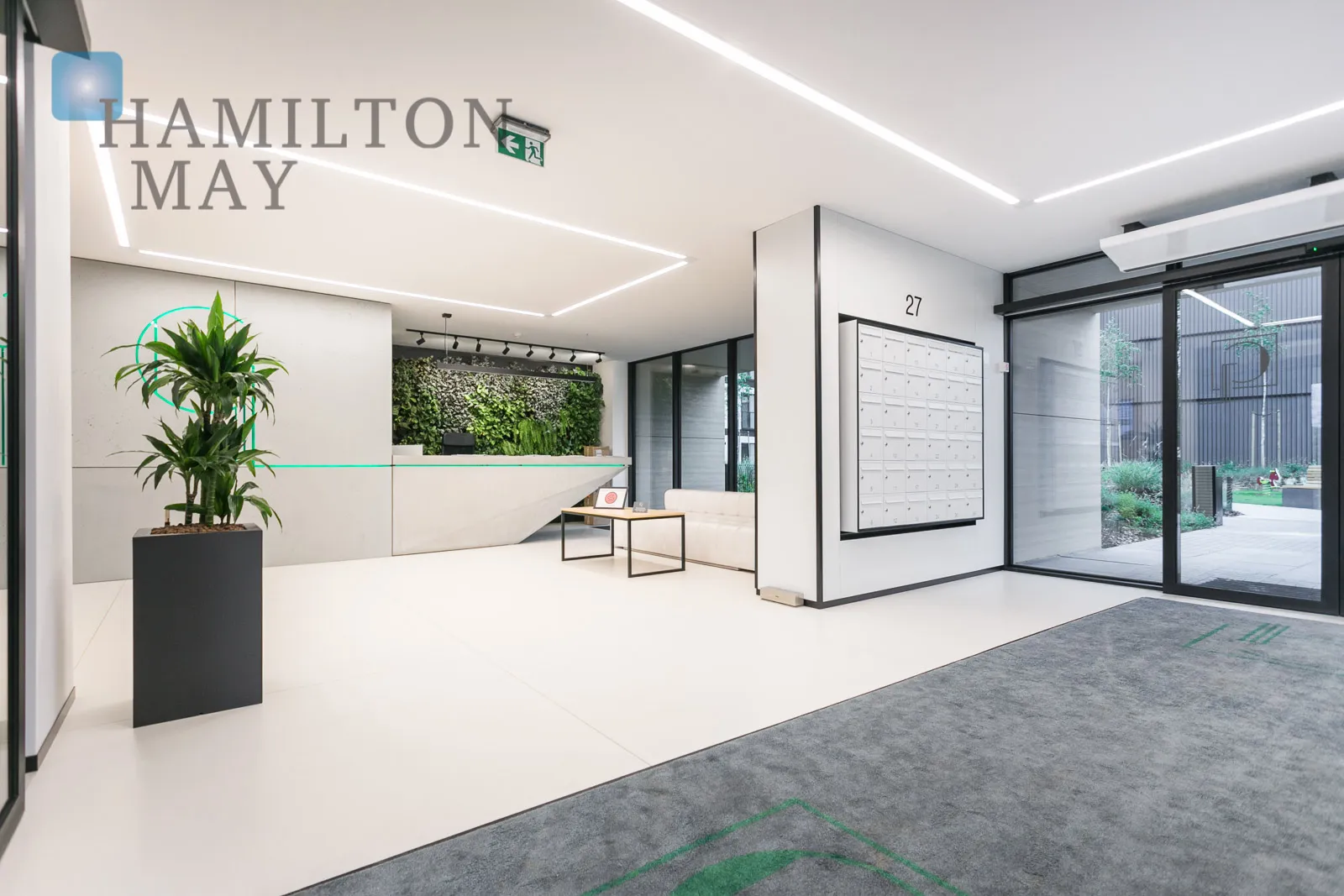 Елегантна 3-кімнатна квартира з терасою в Кроводжі - slider