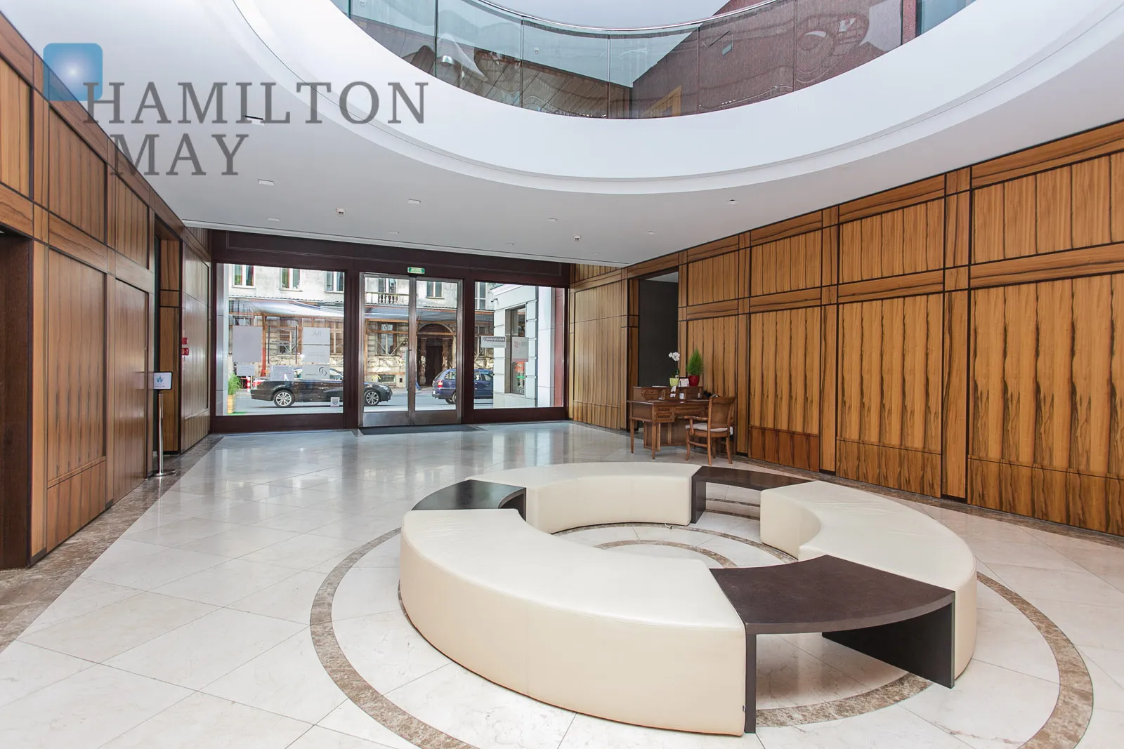 Luksusowe, ciche, dwupokojowe mieszkanie w apartamentowcu obok pl. Konstytucji - slider