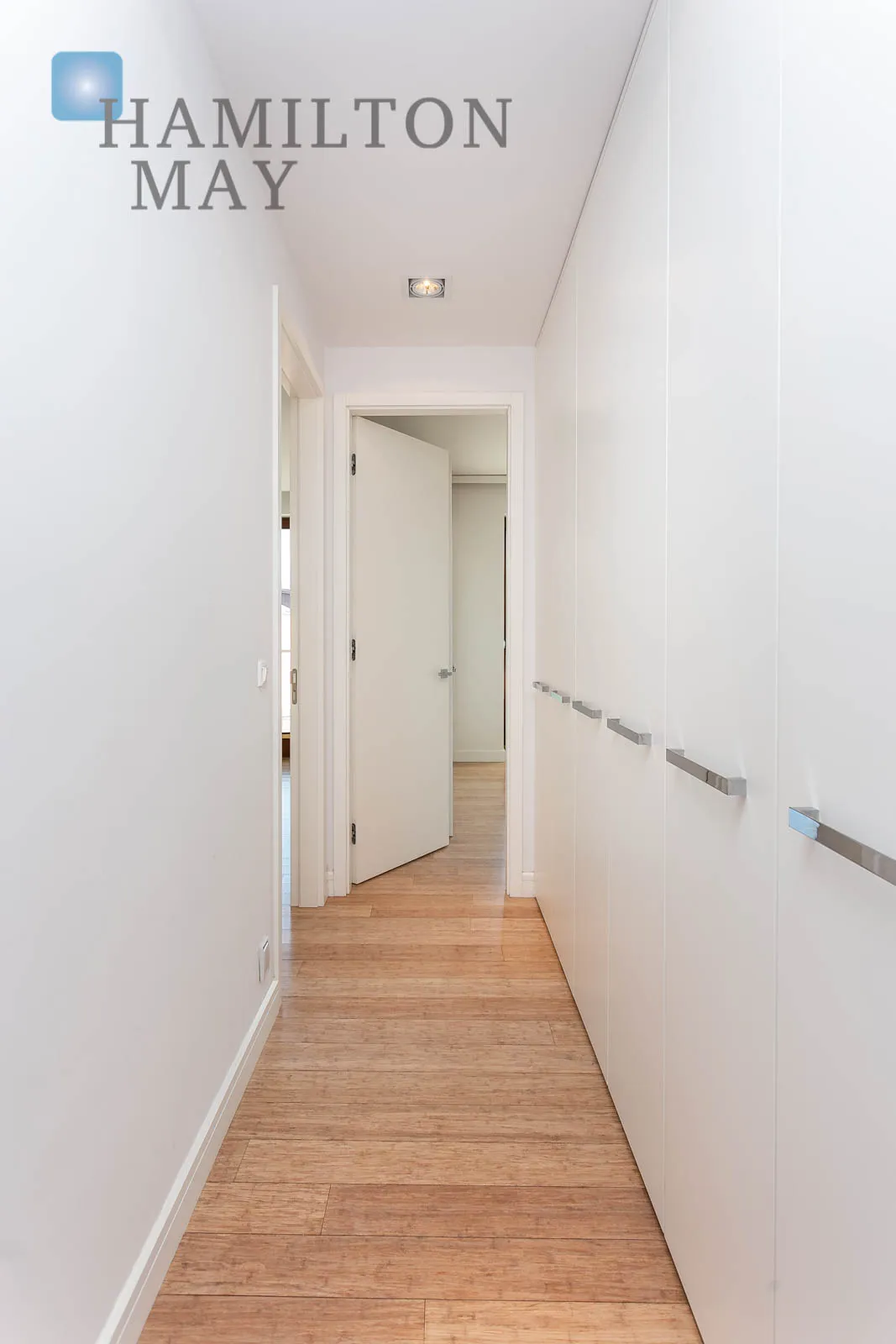 Przepiękny apartament z trzema sypialniami na Wilanowie - slider