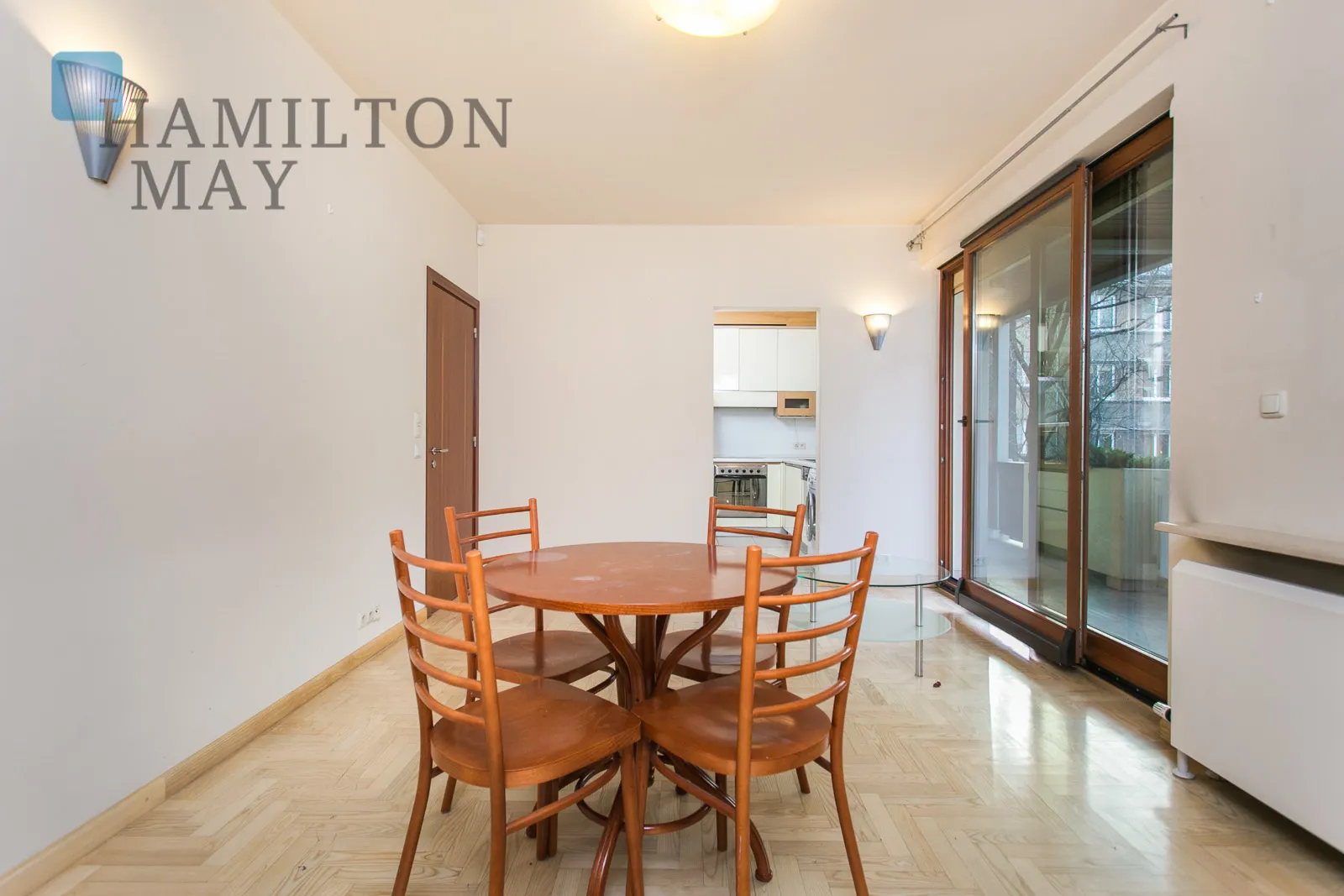 Wyjątkowe jasne mieszkanie z dużym tarasem i ochroną - slider