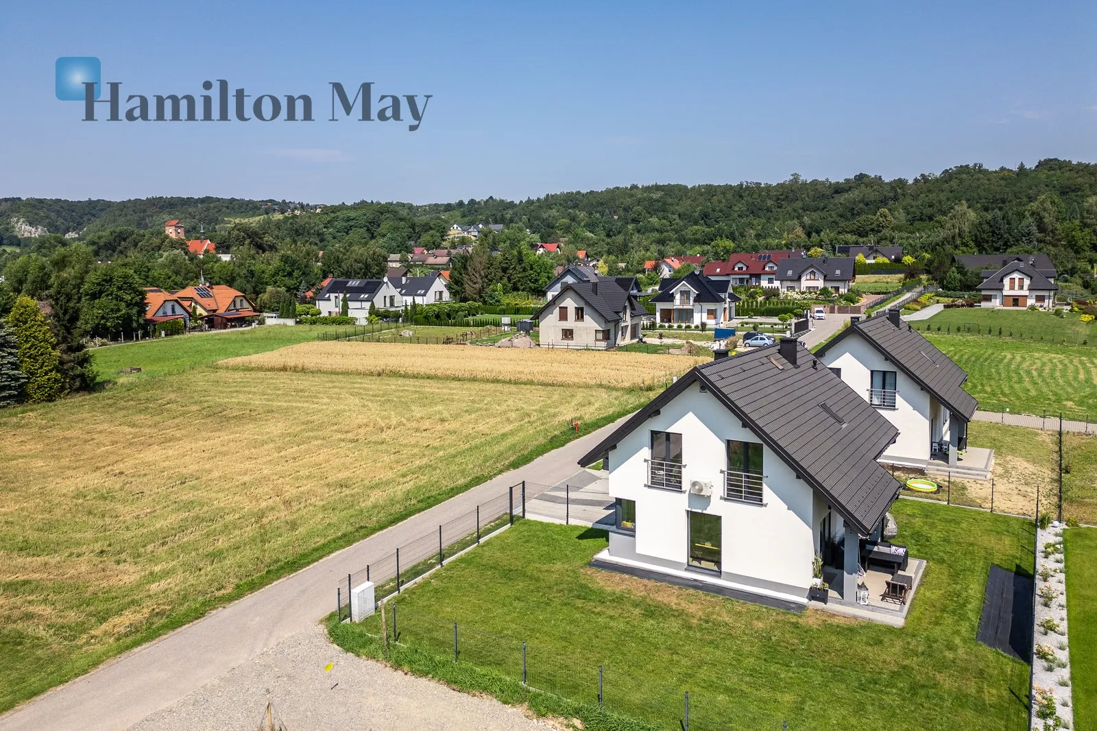 Modern premium house in Bolechowice | 142 m² | high standard | move-in ready - slider
