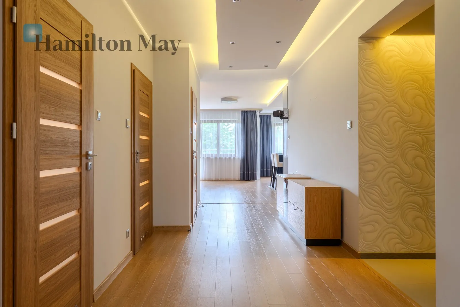 Luxurious apartment with a terrace and access to the wellness area | Ludwinów - slider