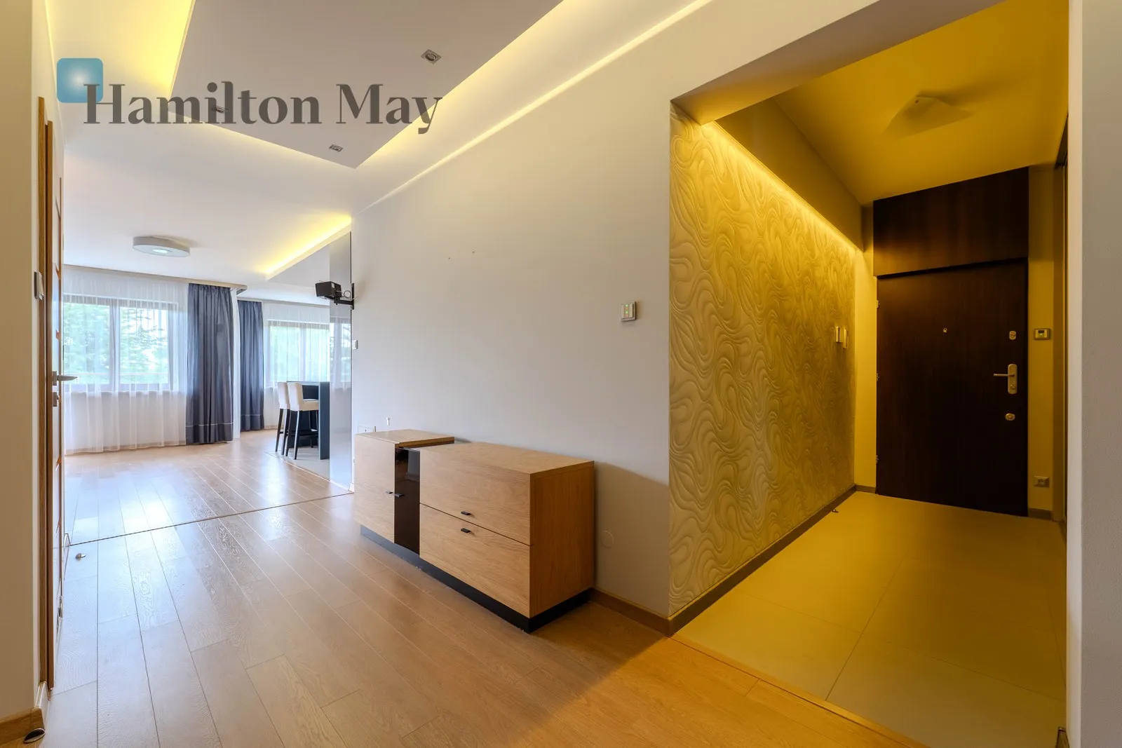 Luxurious apartment with a terrace and access to the wellness area | Ludwinów - slider