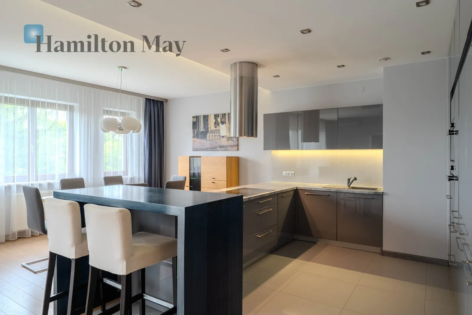 Luxurious apartment with a terrace and access to the wellness area | Ludwinów - slider