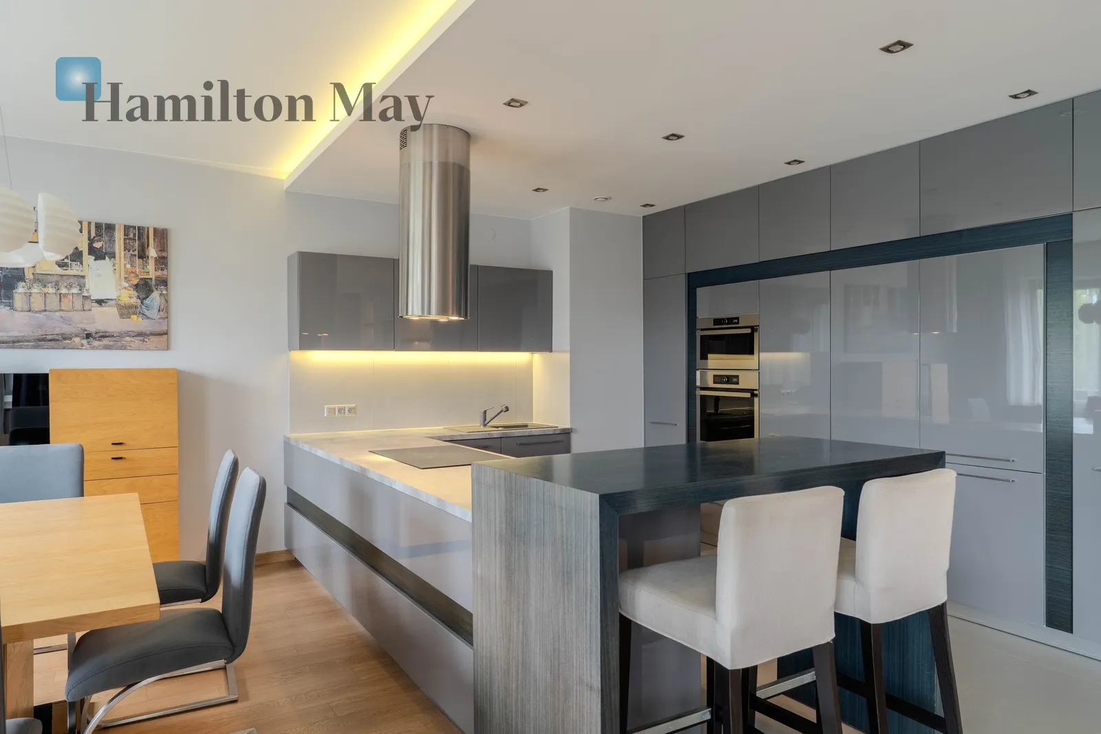 Luxurious apartment with a terrace and access to the wellness area | Ludwinów - slider