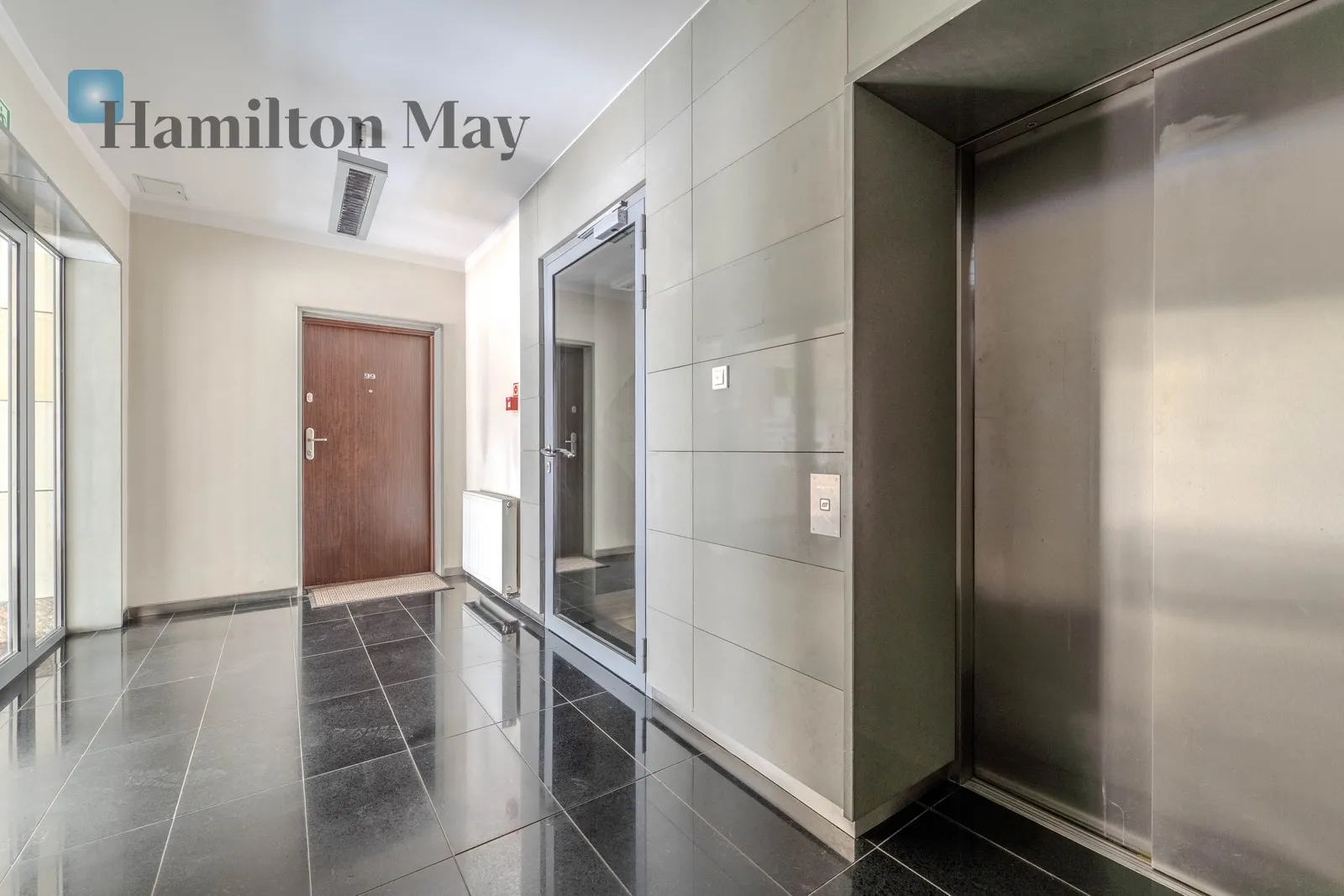 Luxurious apartment with a terrace and access to the wellness area | Ludwinów - slider