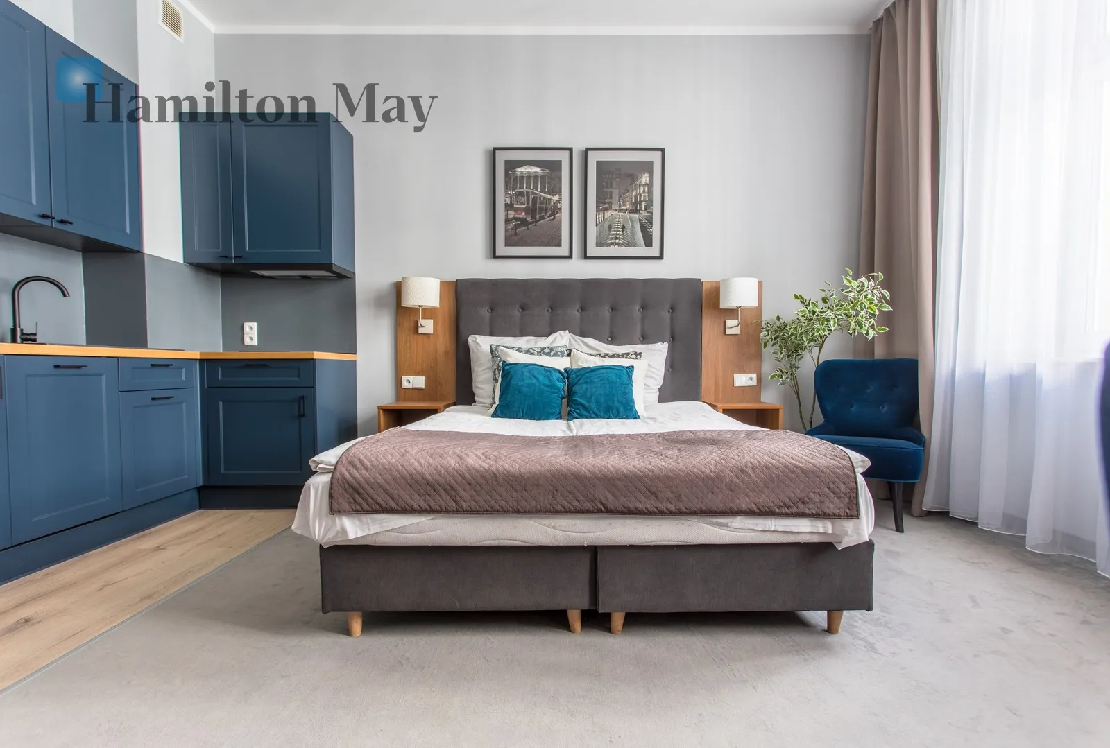 Street: Komandorska Region: Stare Miasto Distance to centre: 1.09 km Level: 2 Price: 2300 PLN Bedrooms: 1 Bathrooms: 1 Size: 25m2 Price/m2: 92 PLN - slider