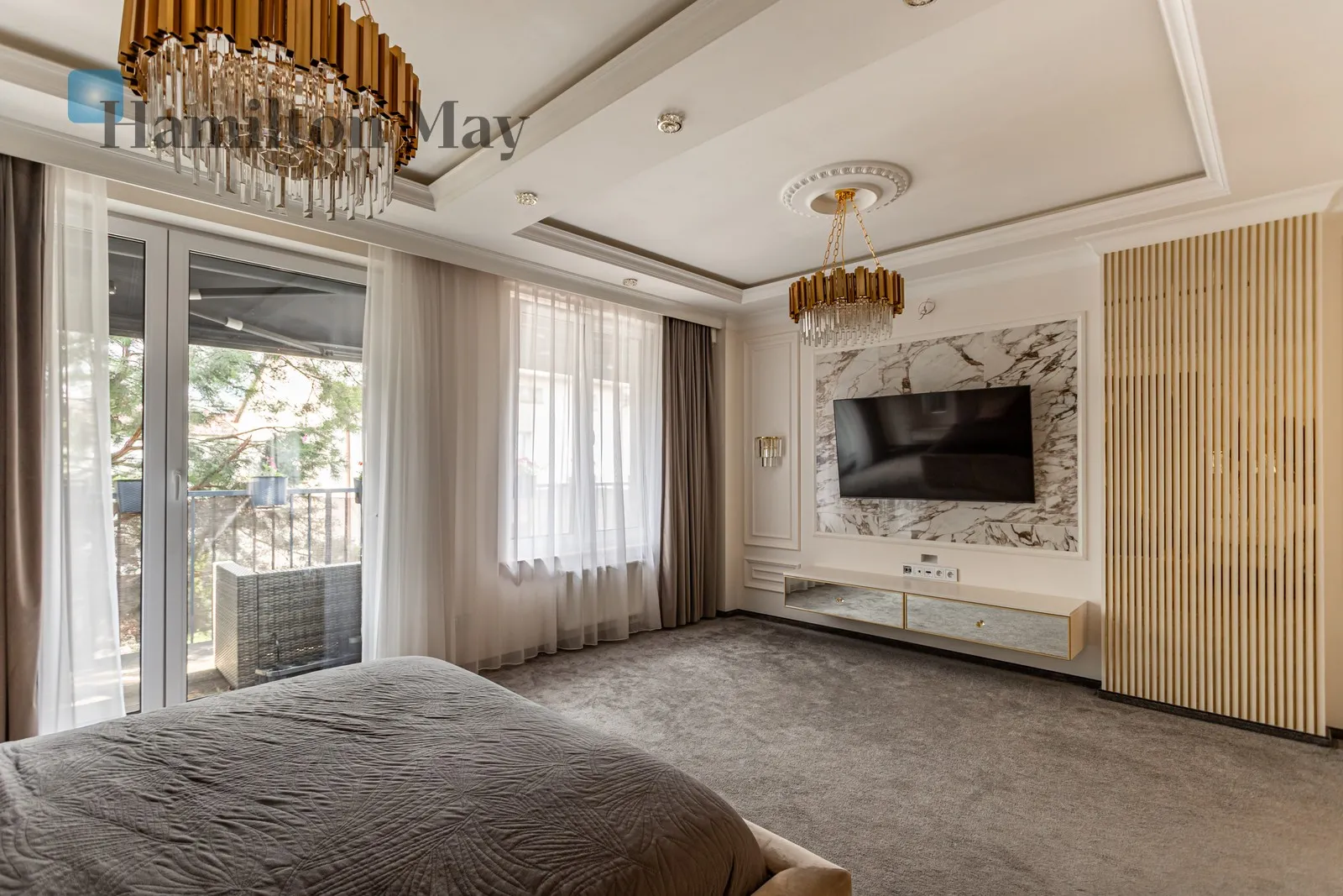 Czteropokojowy apartament o powierzchni użytkowej 160 m2 wraz z tarasem w Starej Miłosnej - slider