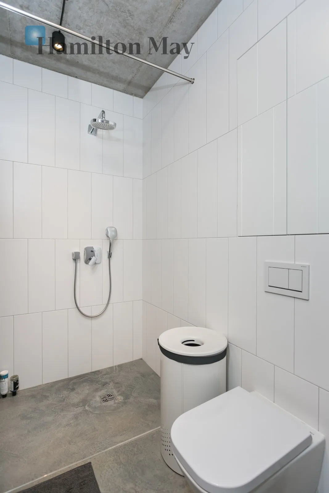 Subregion: Kazimierz Distance to centre: 1 km Level: 5 Price: 6000000 PLN Bedrooms: 3 Bathrooms: 3