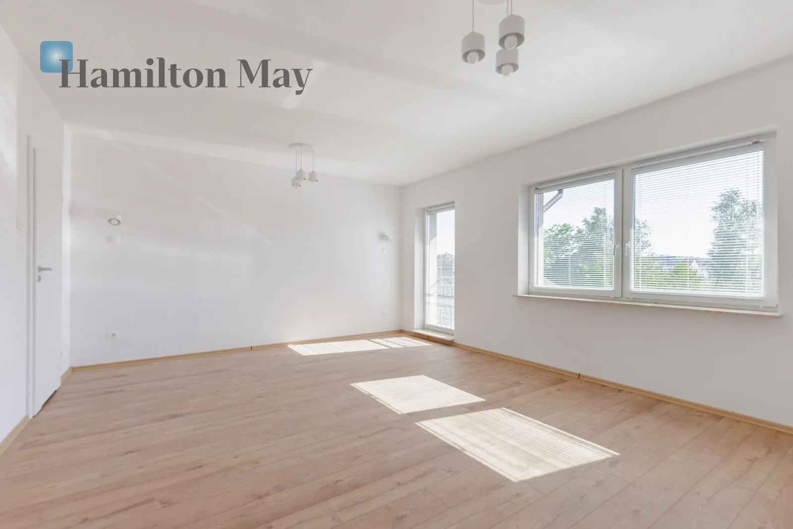 City: Dawidy Bankowe Street: Lasoty Region: Dawidy Bankowe Price: 12000 PLN - slider