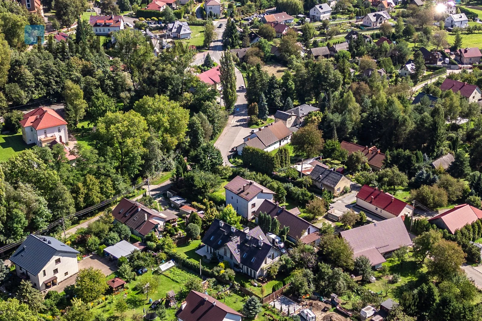 A spacious and functional house in Bolechowice with a beautiful view of the Bolechowice Gate, perfect for a family who values comfort and proximity to nature - slider