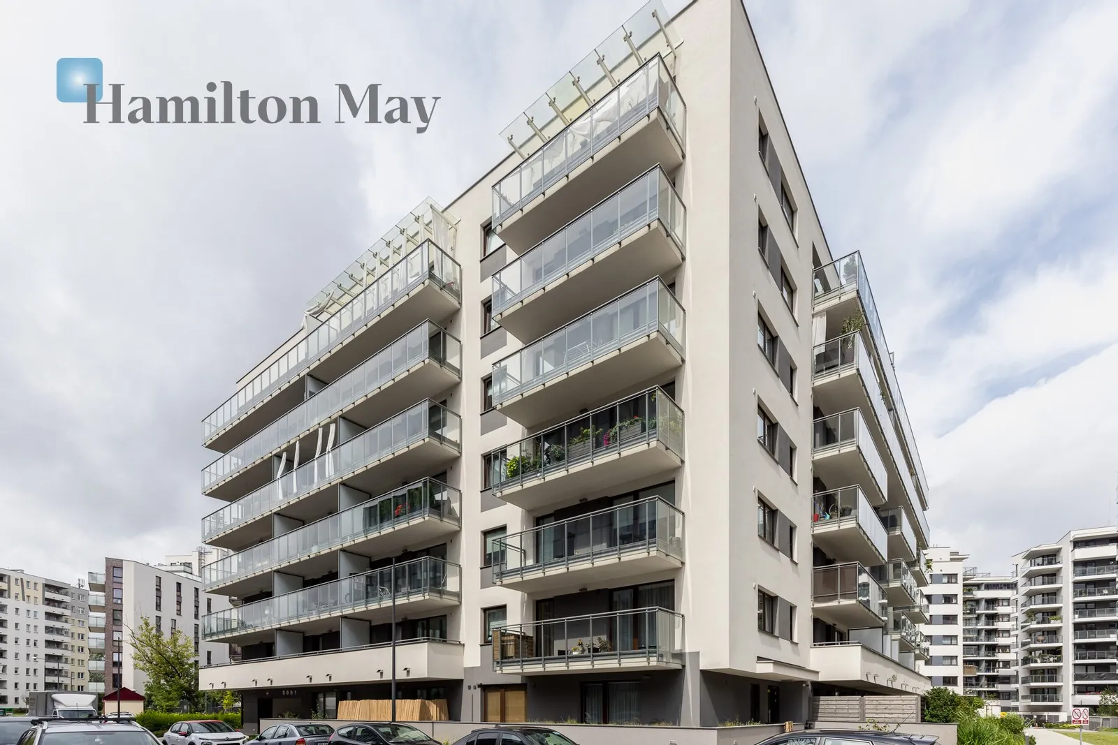 Street: Burakowska Region: Wola Subregion: Powązki Distance to centre: 3.7 km Level: 1 - slider