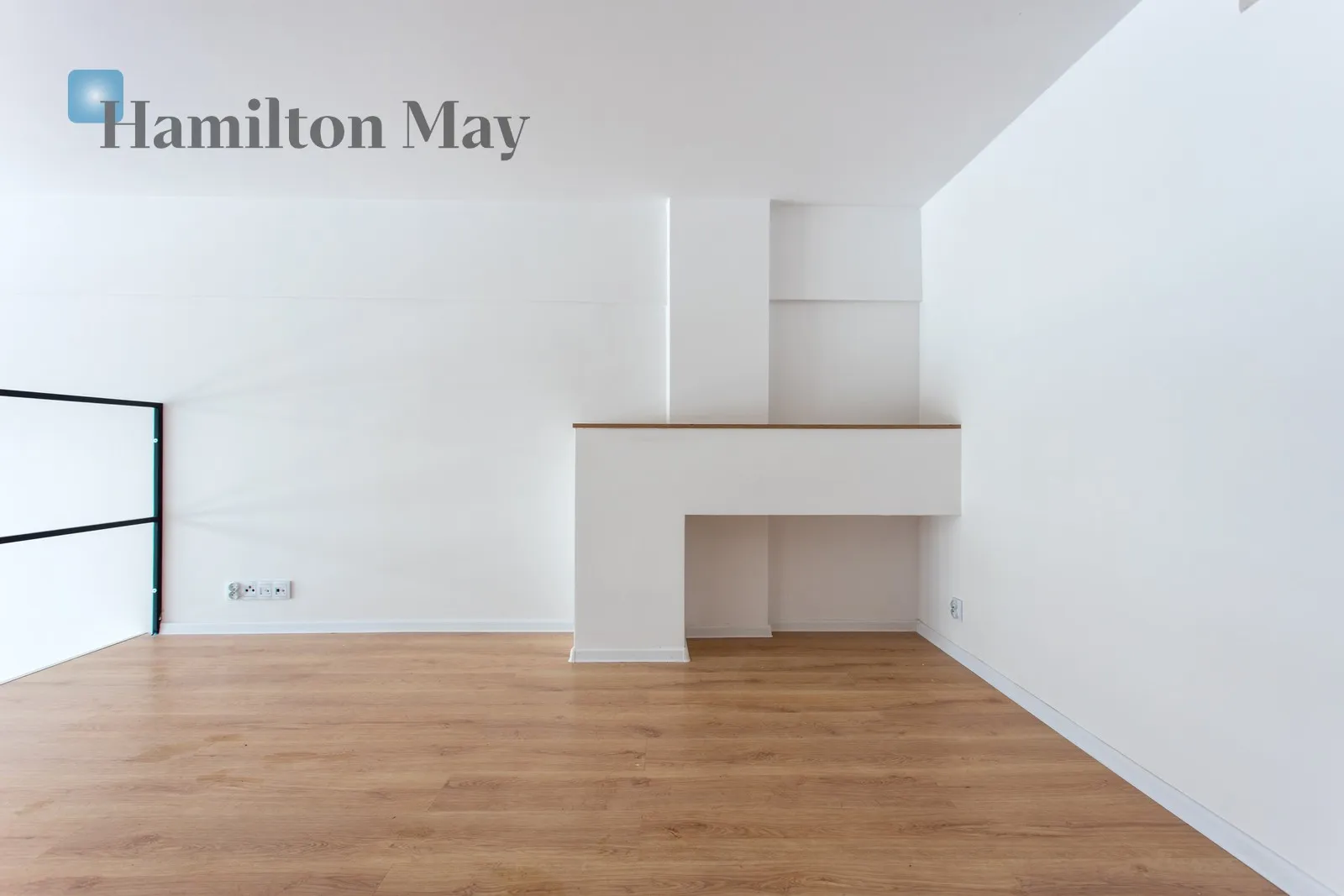 Region: Psie Pole Subregion: Widawa Price: 320000 PLN Bedrooms: 1 Bathrooms: 1 Size: 40m2 - slider