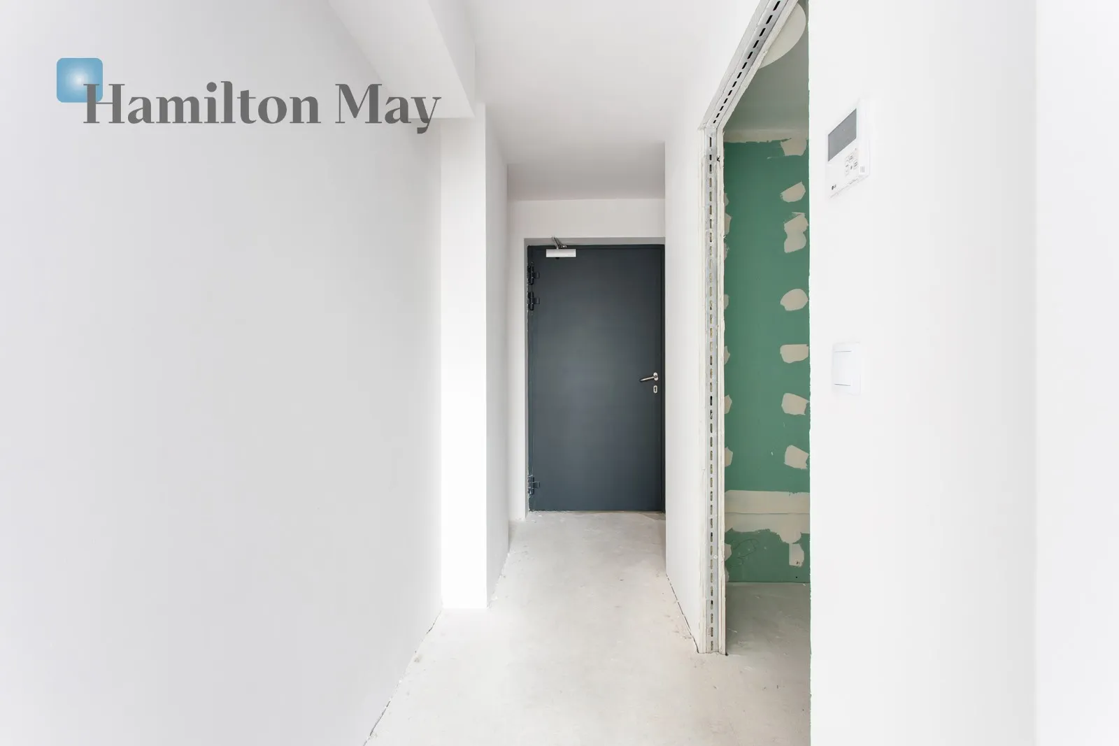 Street: Bierutowska Region: Psie Pole Subregion: Widawa Distance to centre: 8.12 km Price: 231000 PLN Bedrooms: 1 Bathrooms: 1 Size: 33m2 - slider