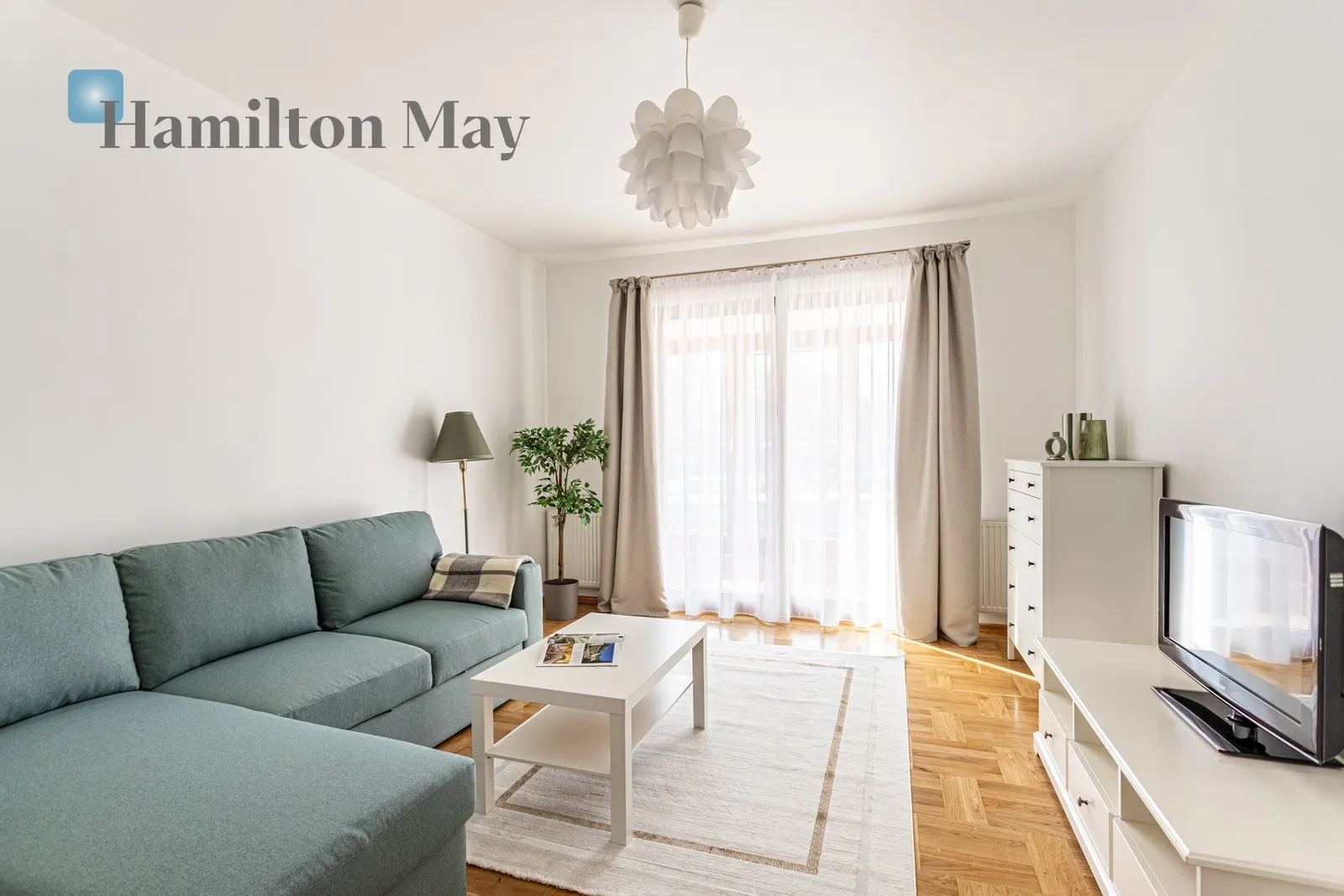 Funkcjonalne mieszkanie 2-pokojowe z balkonem i garażem na Mokotowie - slider