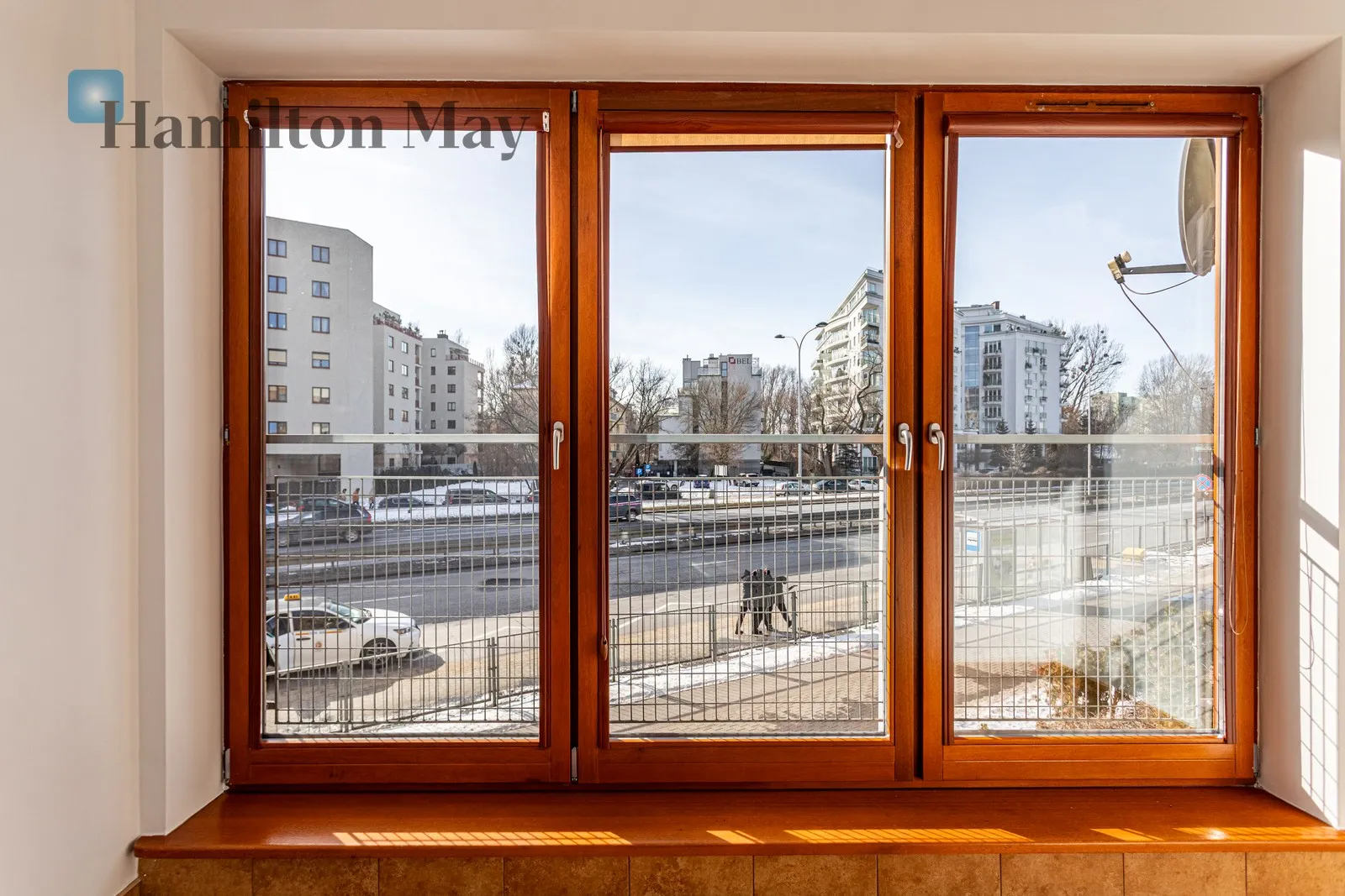 Funkcjonalne mieszkanie 2-pokojowe z balkonem i garażem na Mokotowie - slider