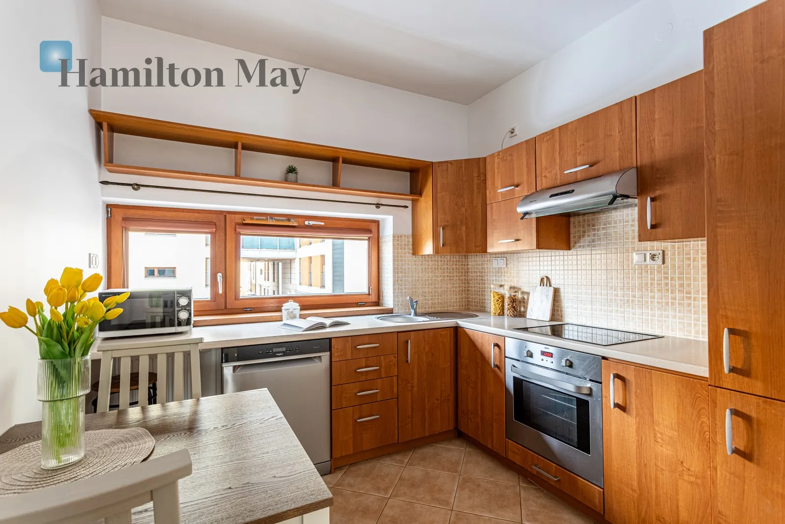 Funkcjonalne mieszkanie 2-pokojowe z balkonem i garażem na Mokotowie - slider