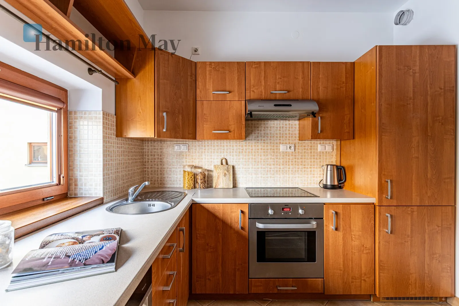 Funkcjonalne mieszkanie 2-pokojowe z balkonem i garażem na Mokotowie - slider