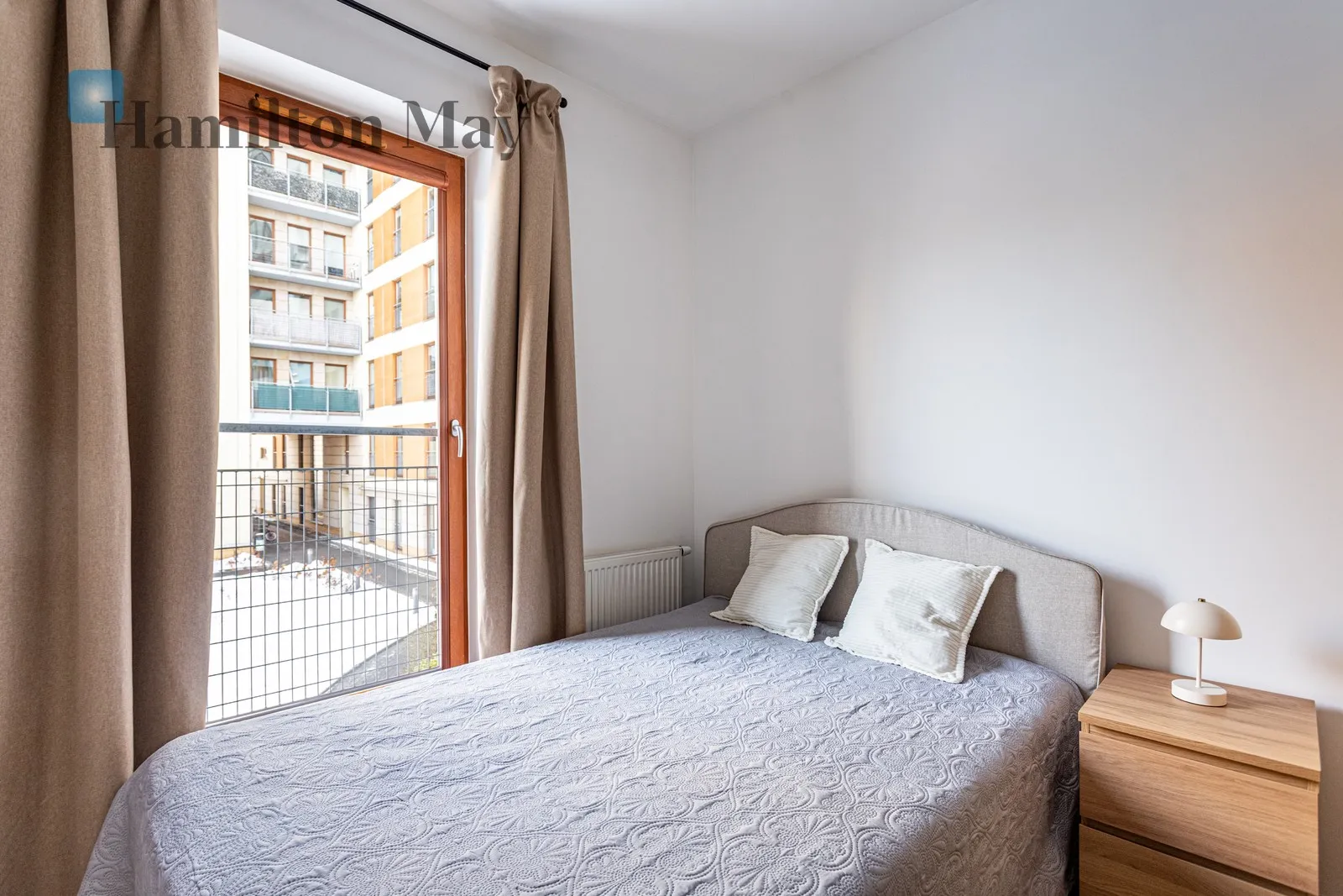 Funkcjonalne mieszkanie 2-pokojowe z balkonem i garażem na Mokotowie - slider