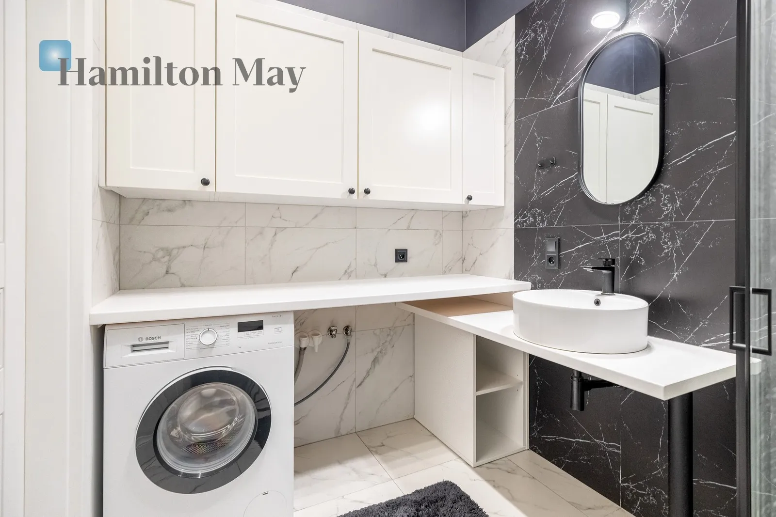 Street: Podzamcze Region: Stare Miasto Level: 2 Price: 6500 PLN - slider