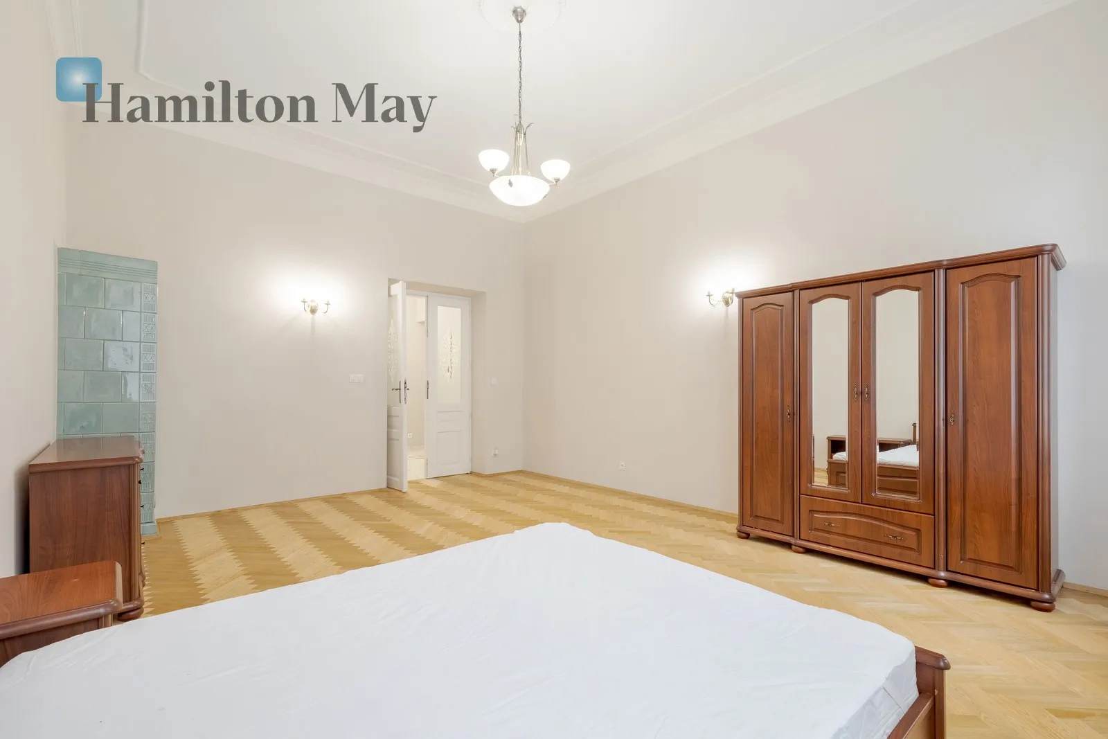 Street: Podzamcze Region: Stare Miasto Level: 2 - slider