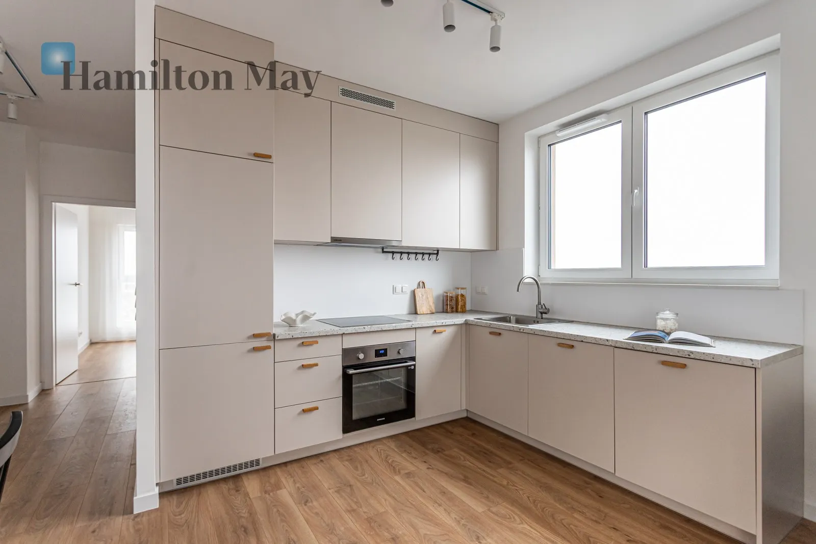 Four rooms | 70.17 m2 | loggia | Moko Botanika - slider