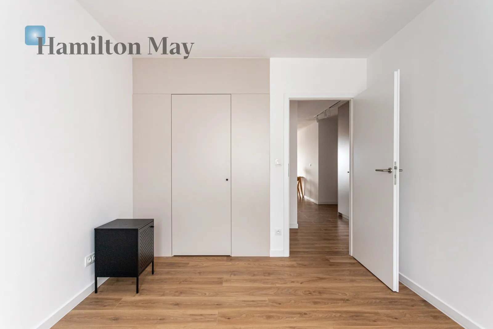 Three rooms | 66.65 m2 | loggia | Moko Botanika - slider