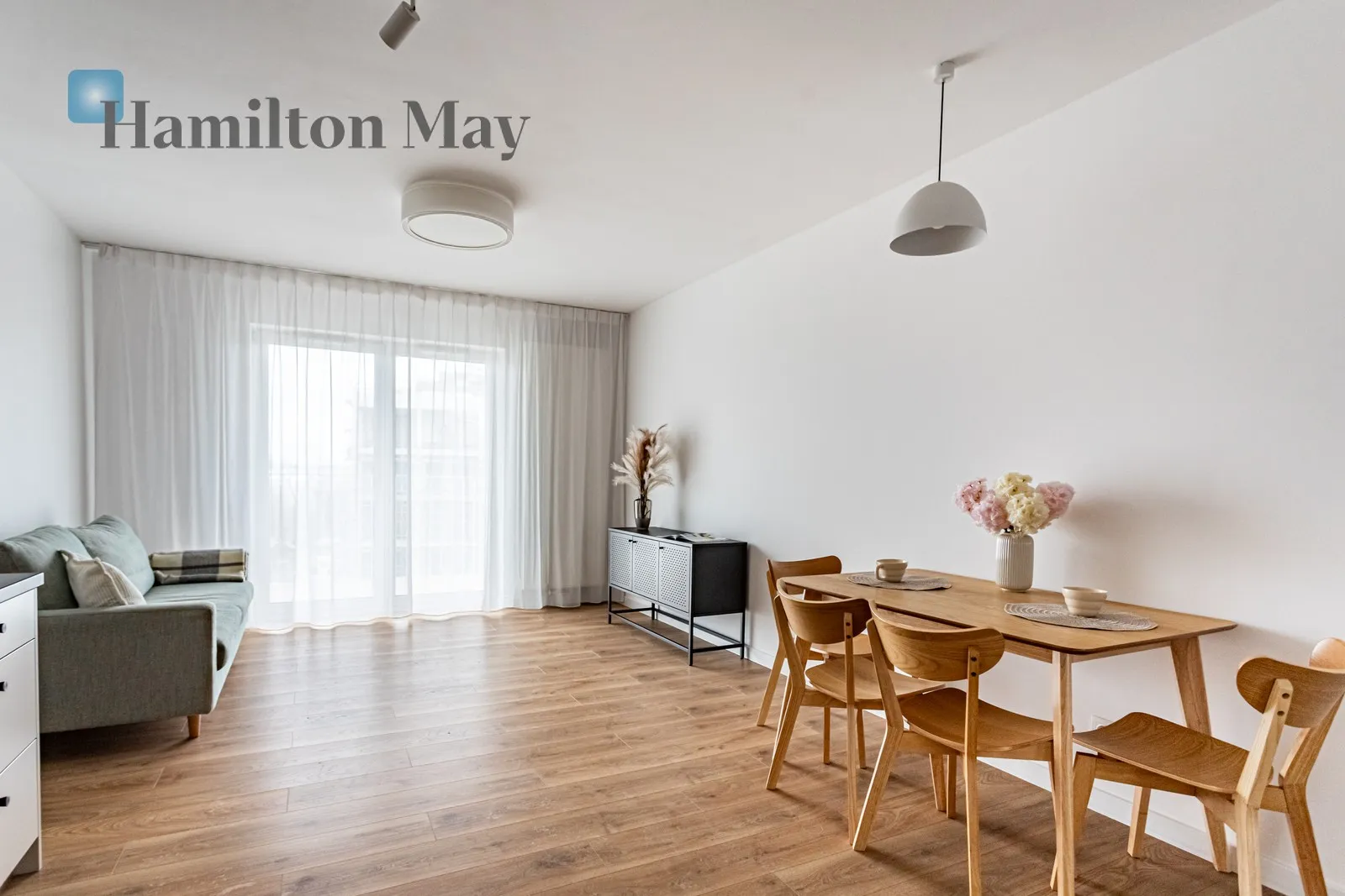 Three rooms | 66.65 m2 | loggia | Moko Botanika - slider