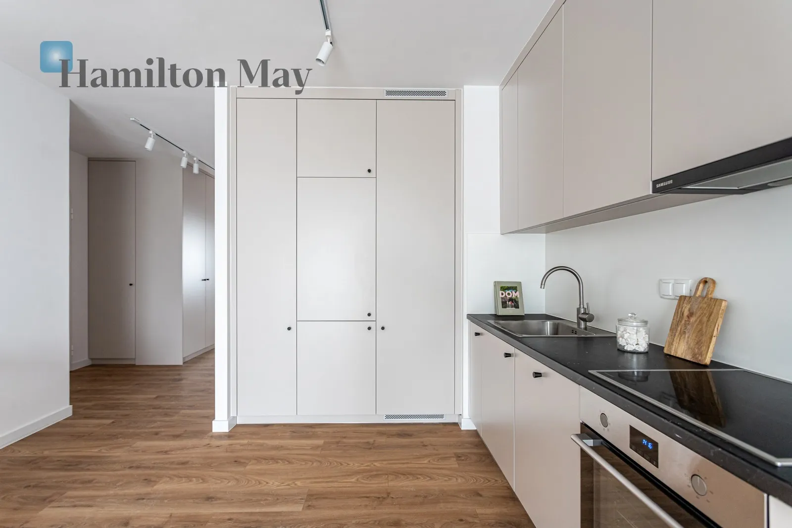 Three rooms | 66.65 m2 | loggia | Moko Botanika - slider