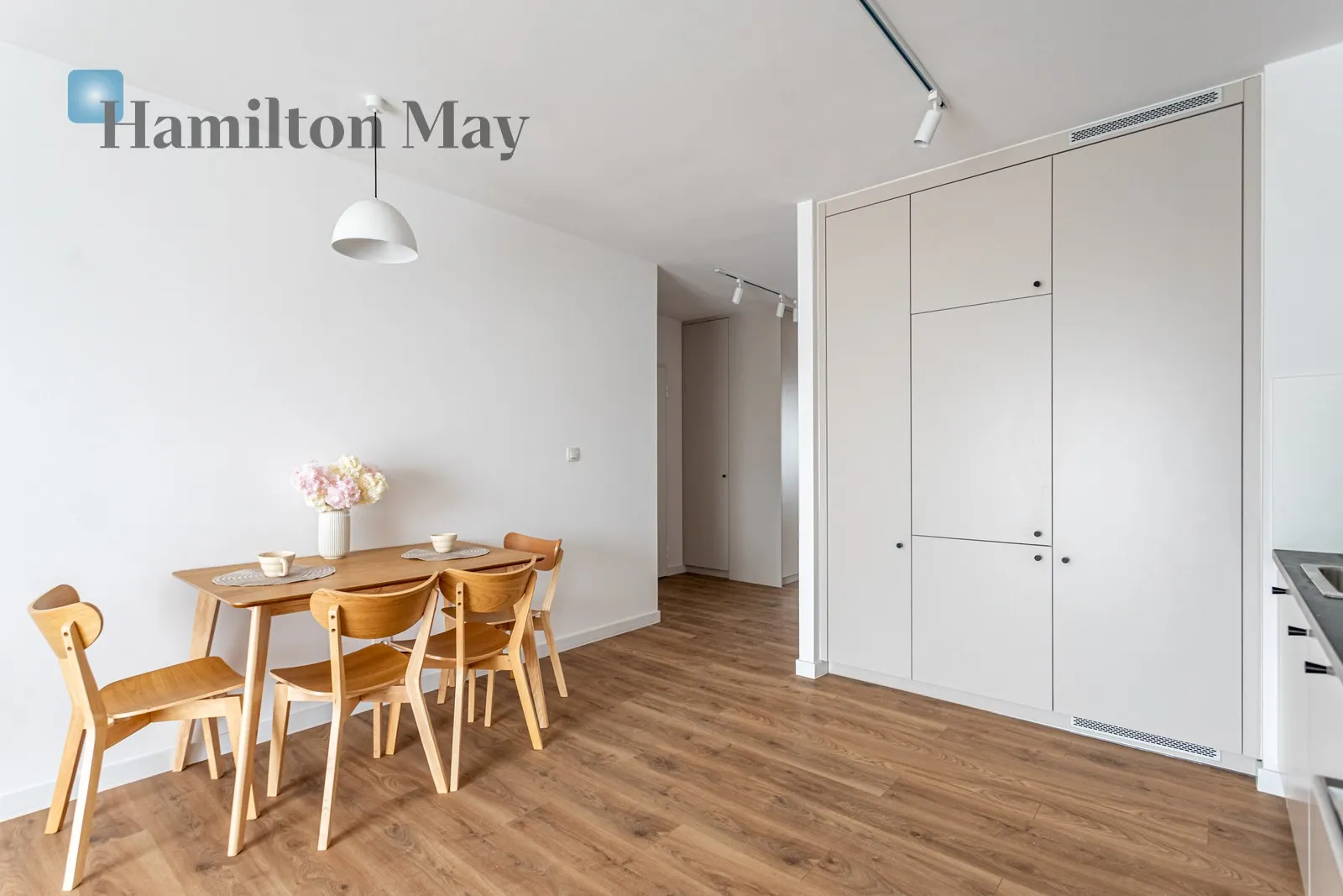 Three rooms | 66.65 m2 | loggia | Moko Botanika - slider