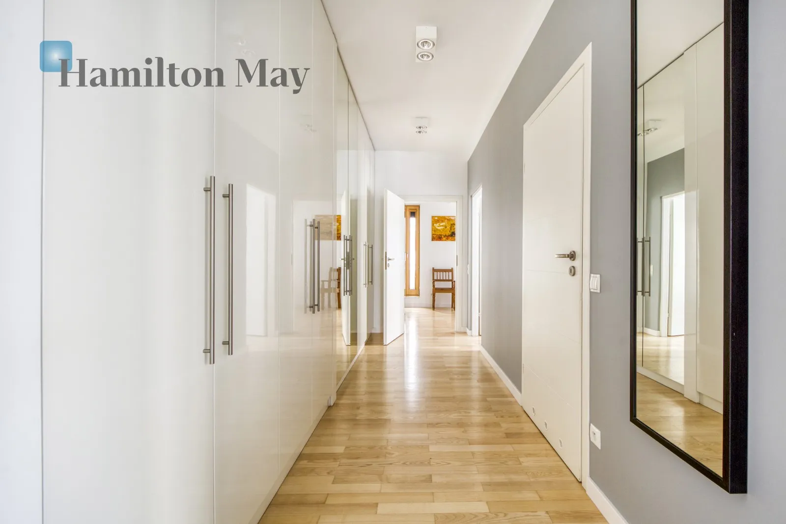 3-room apartment with large balcony | Sienna, Villa Karolina - slider