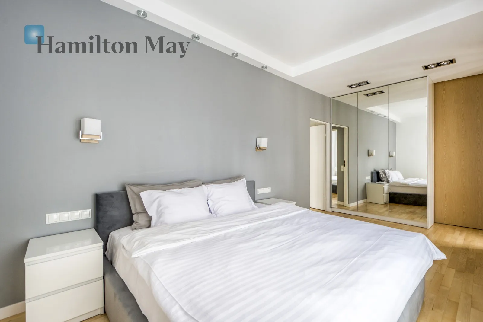 3-room apartment with large balcony | Sienna, Villa Karolina - slider