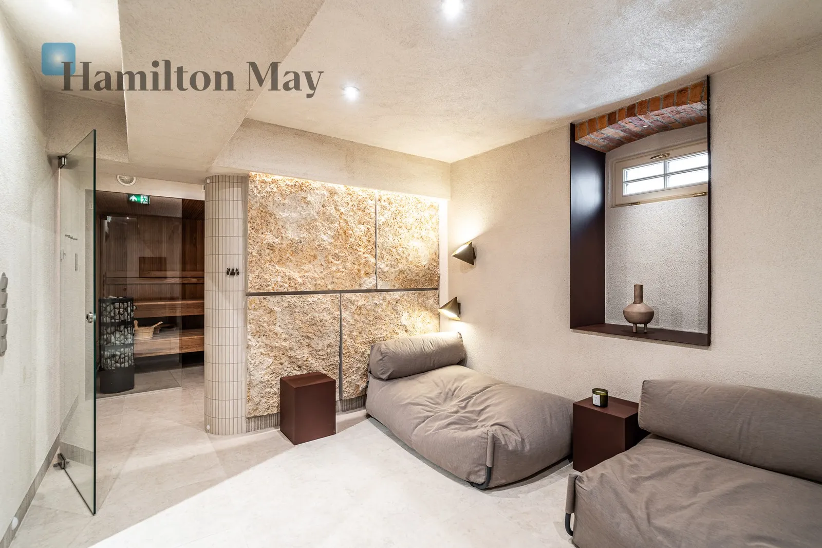 Subregion: Nowy Świat Status: construction Price on application Rental price from: null Avg. rental price/m2: null - slider