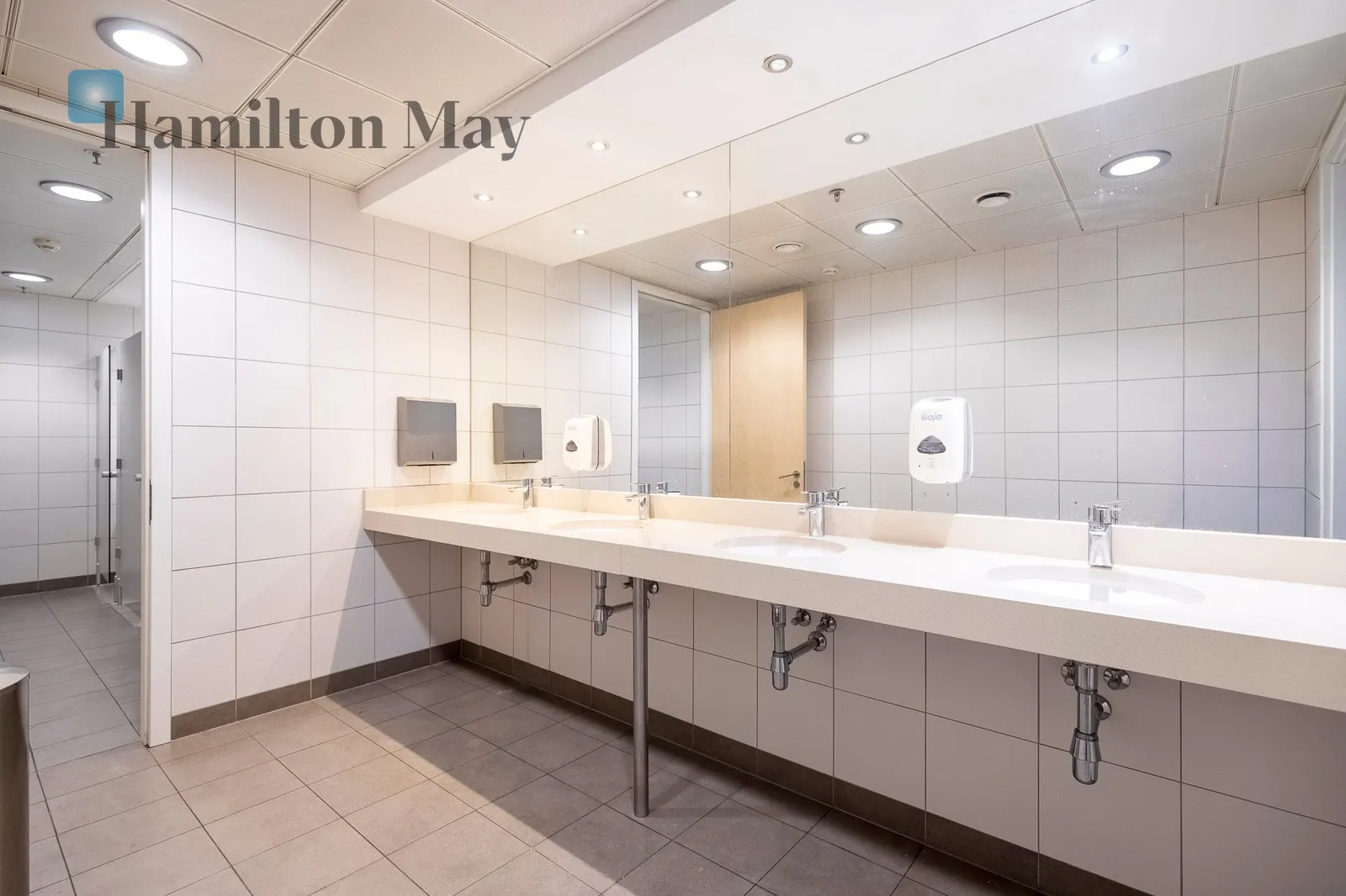 Level: 3 Price: 8600 PLN Bedrooms: null Bathrooms: null Plot size: nullm2 Layout: null - slider